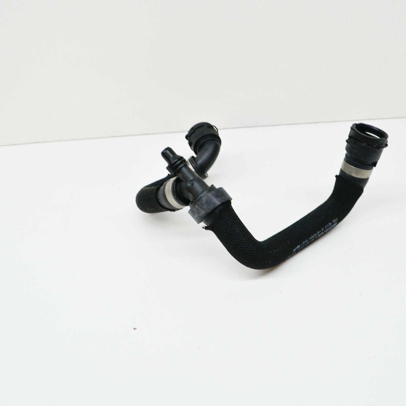 NEW MERCEDES-BENZ C W205 ENGINE COOLANT HOSES A2055010391 2014 ORIGINAL