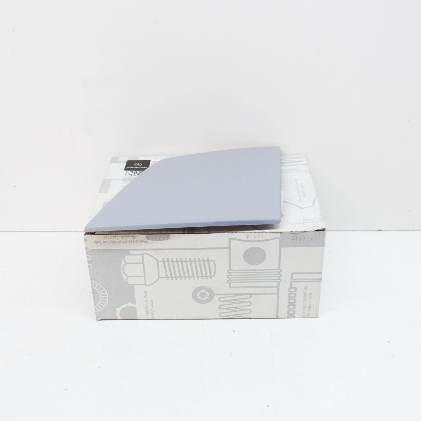 NEW MERCEDES BENZ CLK A209 FRONT LEFT HINGE COVER CAP A20975705069999 ORIGINAL