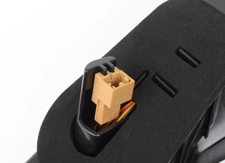 NEW AUDI Q5 8R REAR LEFT UPPER TAILLIGHT 8R0945093D ORIGINAL