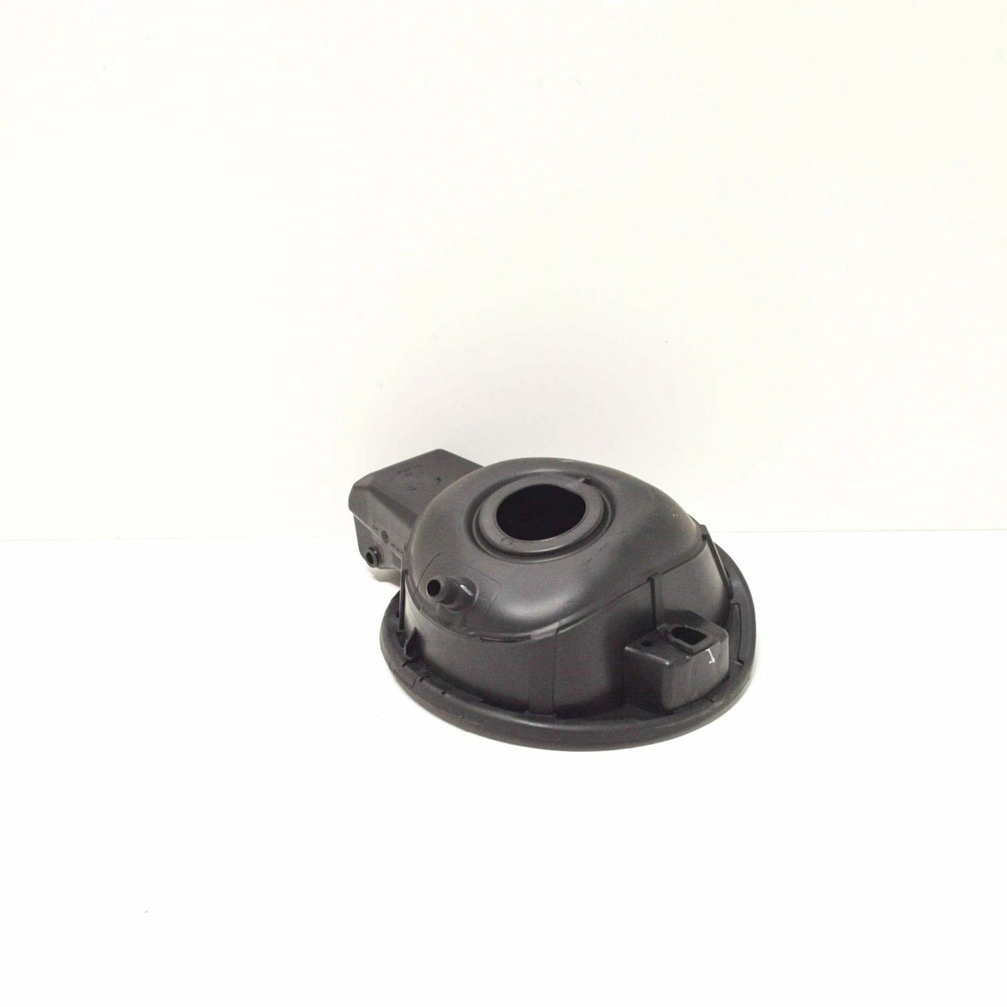 NEW VOLKSWAGEN GOLF MK6 GTI FUEL FILLER DOOR 5K6809857CGRU ORIGINAL