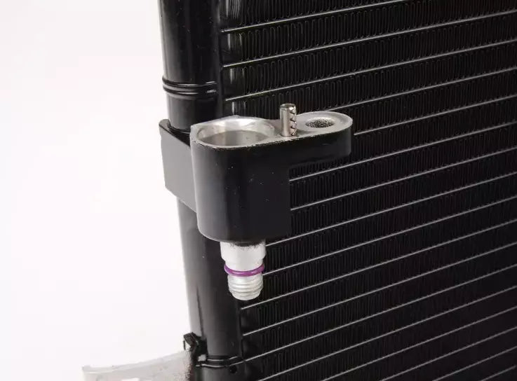 NEW AUDI A4 B8 A/C CONDENSER 8K0260403AF ORIGINAL