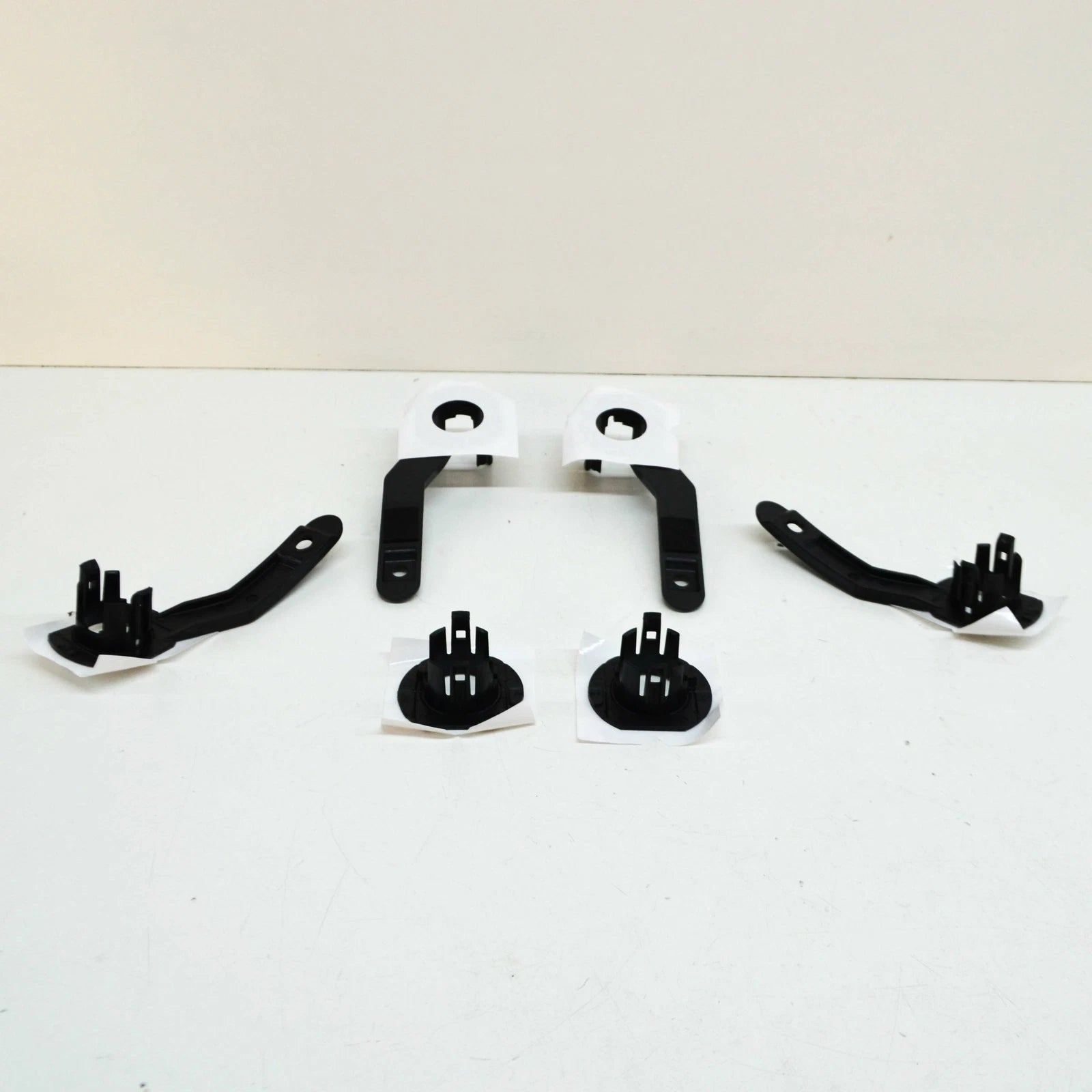 NEW BMW 3 F30 M-P FRONT BUMPER PDC/PMA SENSOR MOUNTING KIT 51128069815 ORIGINAL