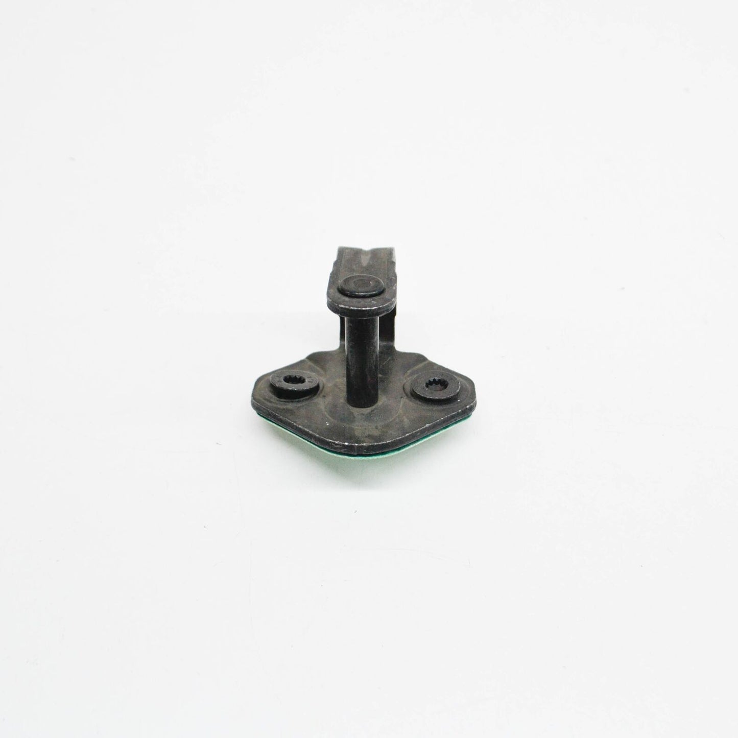 NEW VW TRANSPORTER T6 LEFT SLIDING DOOR STRIKER PLATE 7E0843767B ORIGINAL