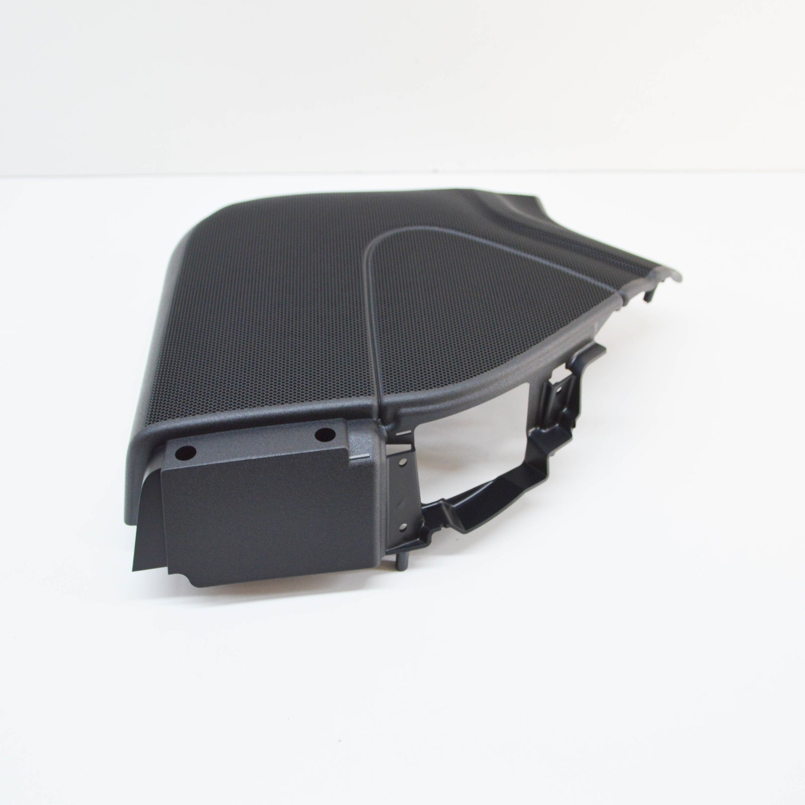 NEW MB C-CLASS W203 FRONT RIGHT DOOR SPEAKER COVER A20372708889051 2005 ORIGINAL