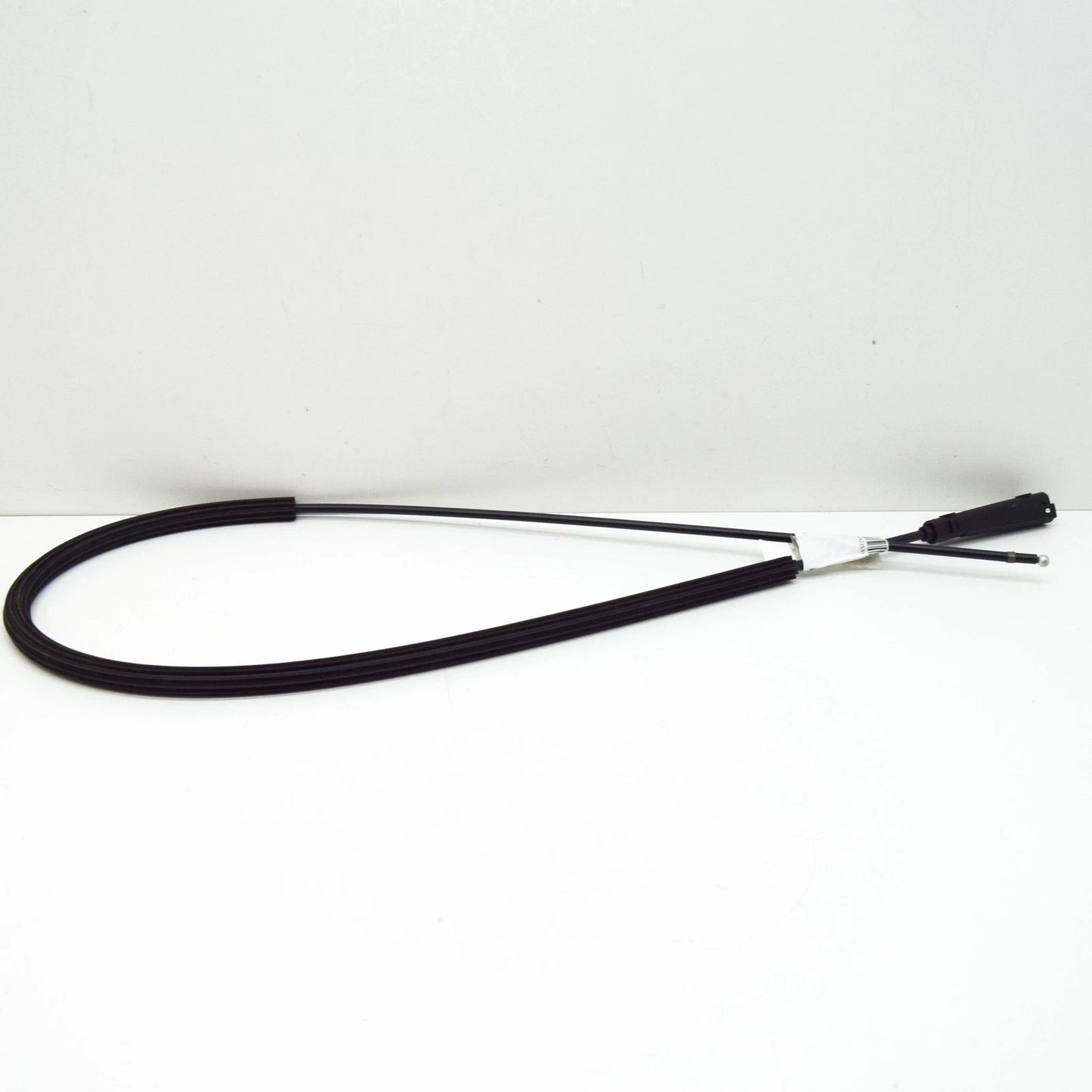 NEW VW EOS 1F REAR BONNET LOCK CABLE 1Q0823535 ORIGINAL