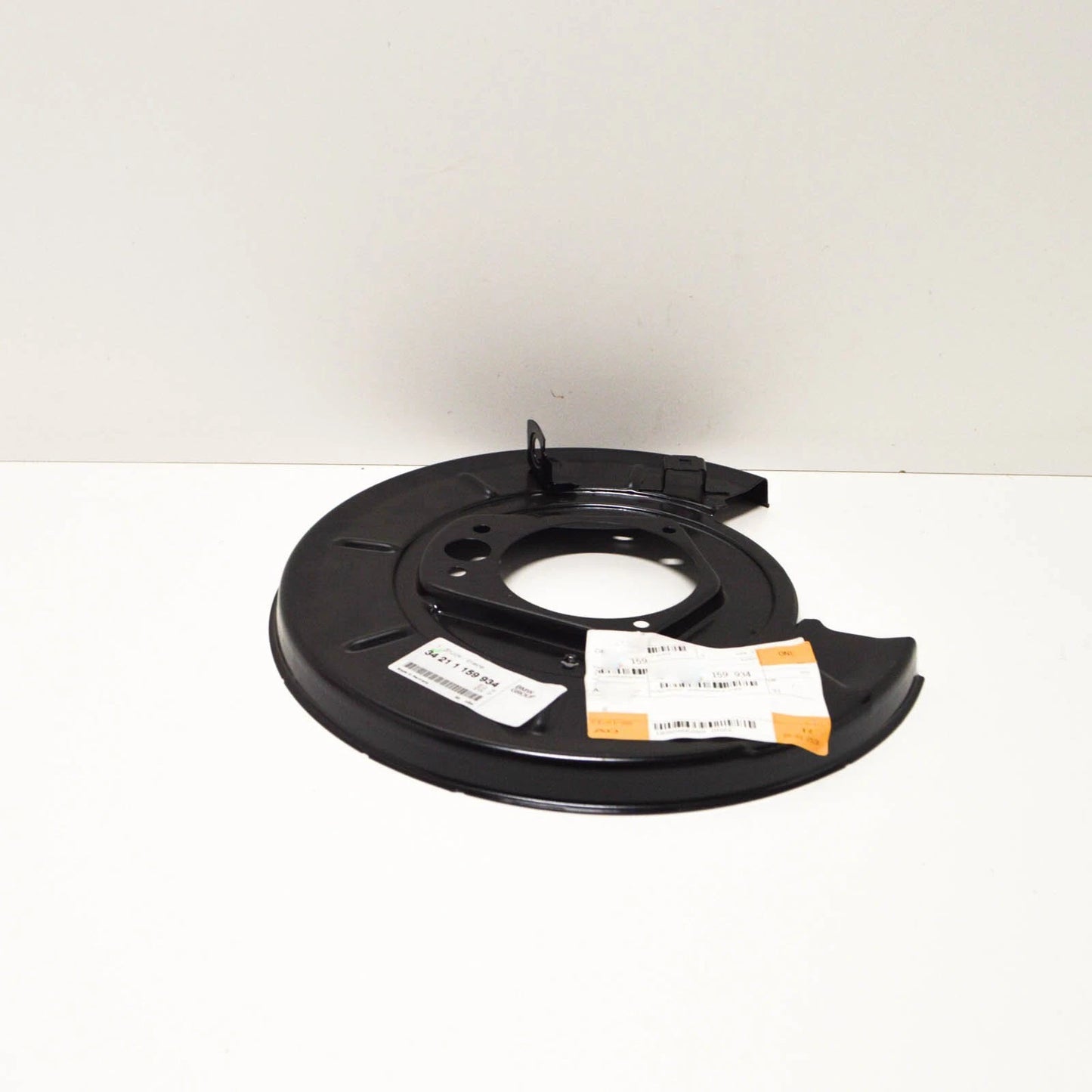 NEW BMW 5 E28 1.8I REAR BRAKE DISC PROTECTION PLATE RIGHT 34211159934 ORIGINAL