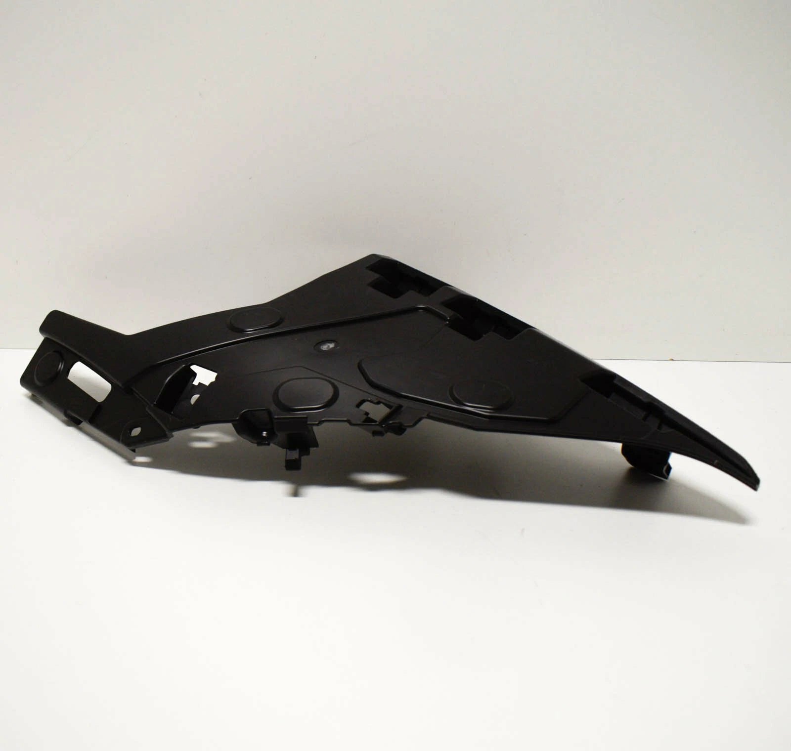 NEW BMW X5 F15 FRONT RIGHT SIDE PANEL REINFORCEMENT 51657337092 ORIGINAL