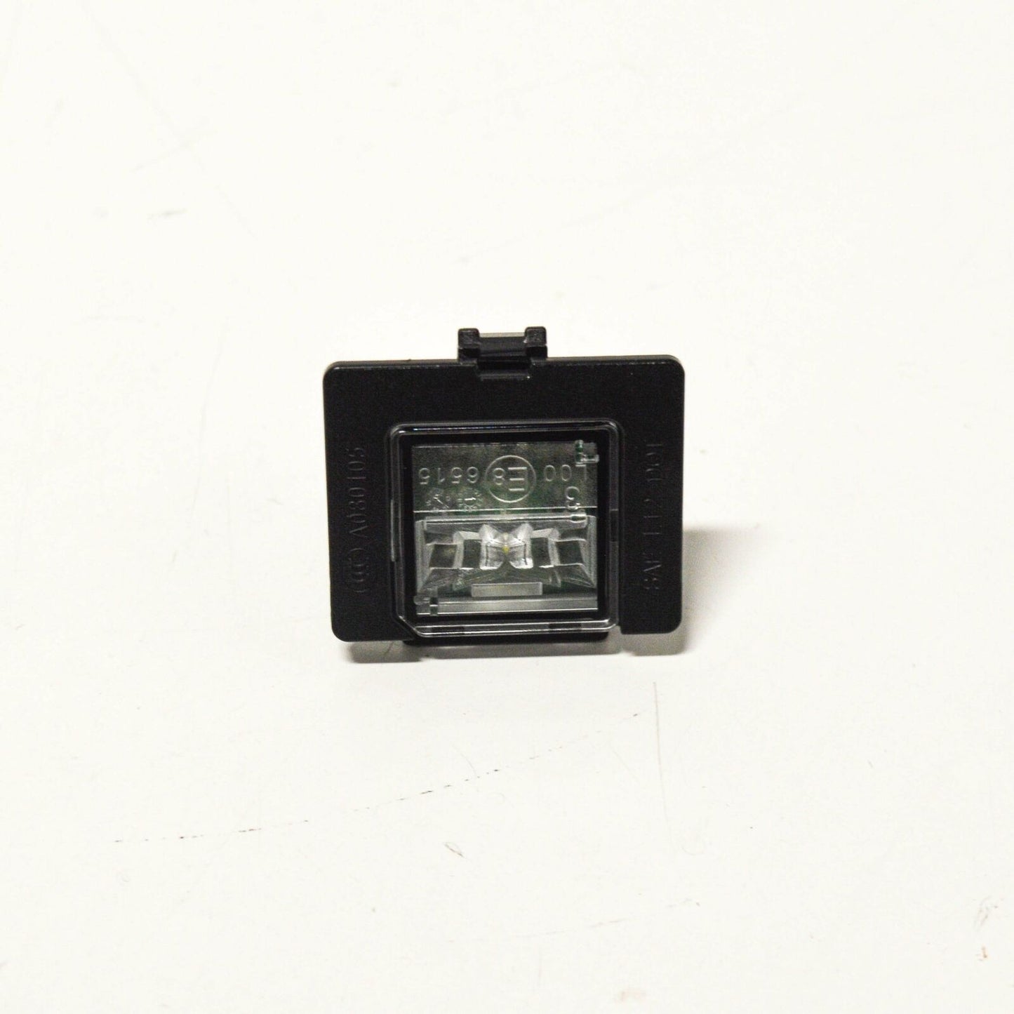 NEW MB VITO W447 LICENSE NUMBER PLATE LIGHT A0999068400 ORIGINAL