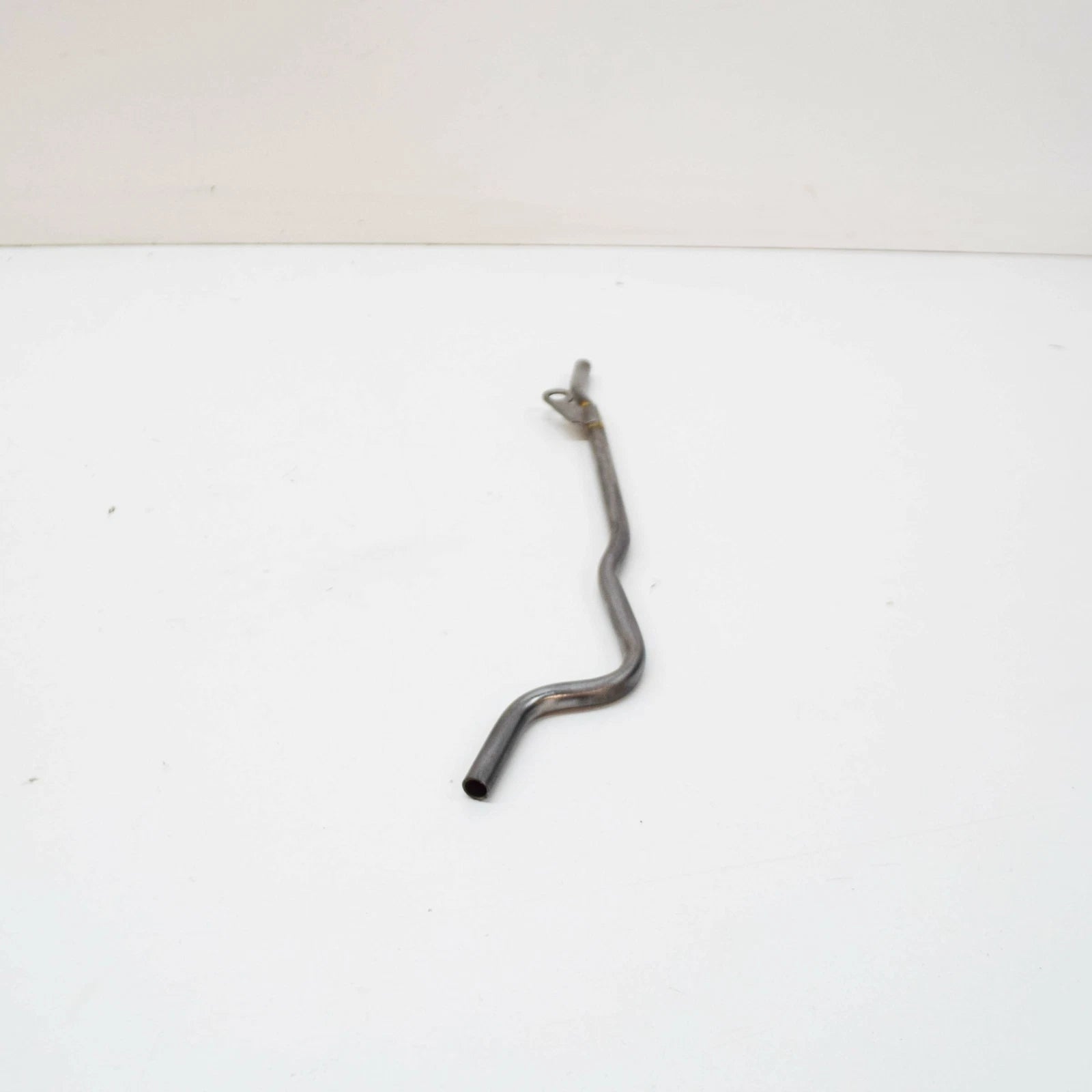 NEW BMW 5 E39 CRANKCASE VENTILATION OIL SEPARATOR OIL PIPE 11151745649 ORIGINAL