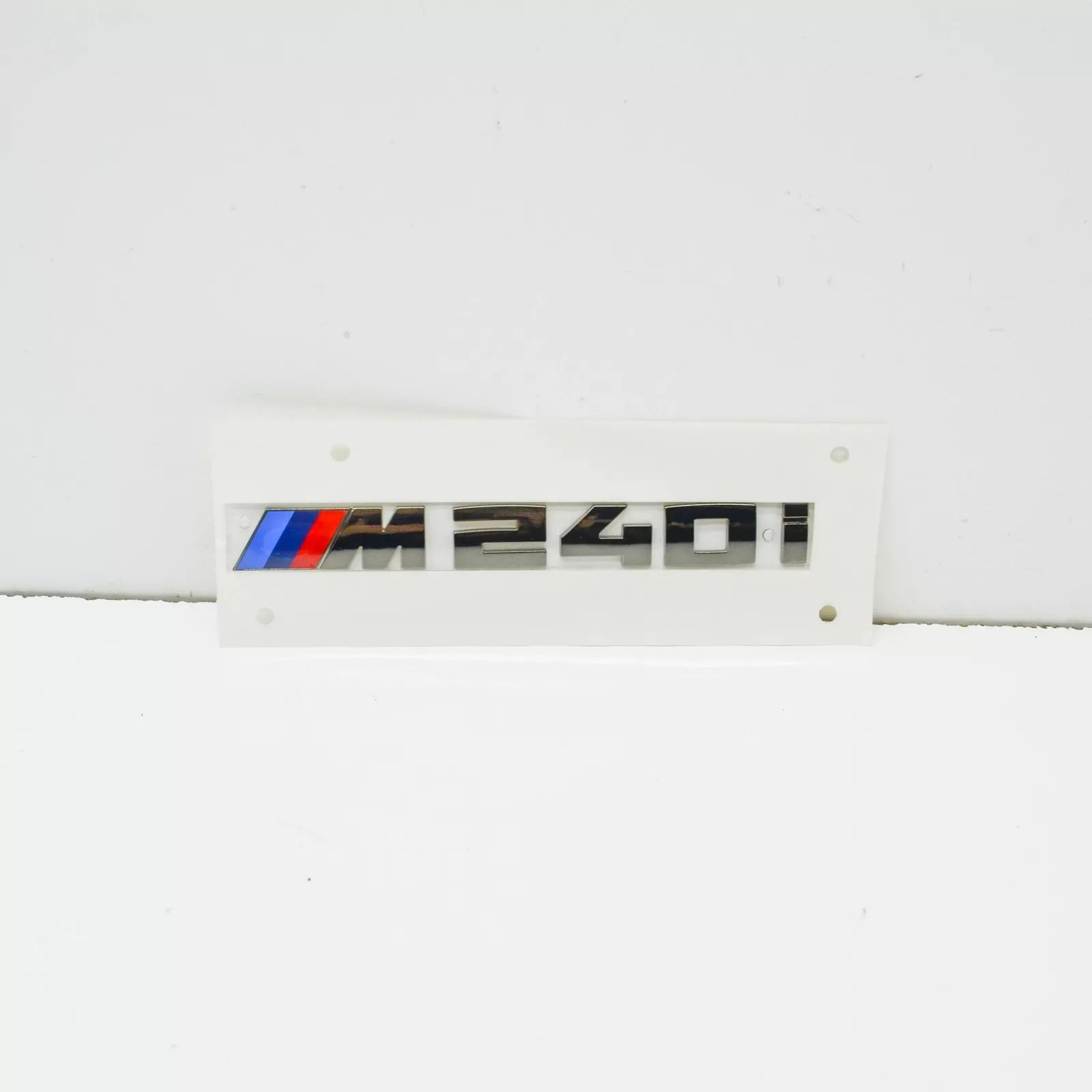 NEW BMW 2 COUPE F22, F87 DECK LID EMBLEM 8067074 51148067074 ORIGINAL