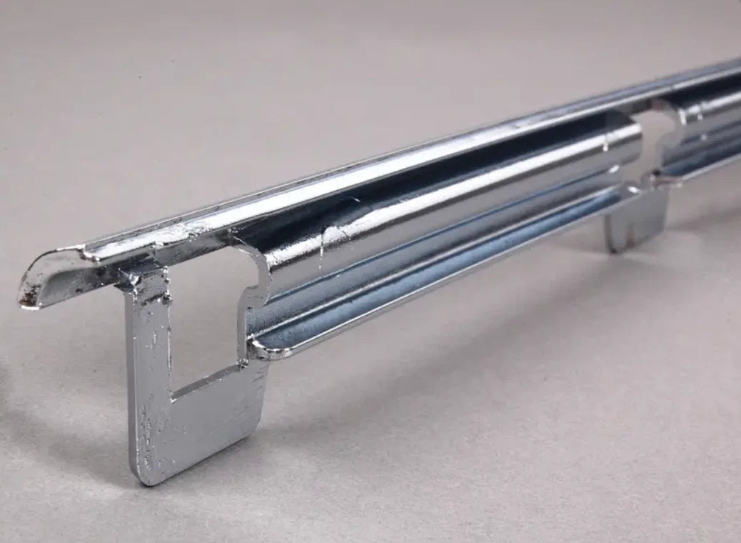 NEW BMW 5 E39 FRONT RIGHT BUMPER MOULDING 8226556 51118226556 ORIGINAL