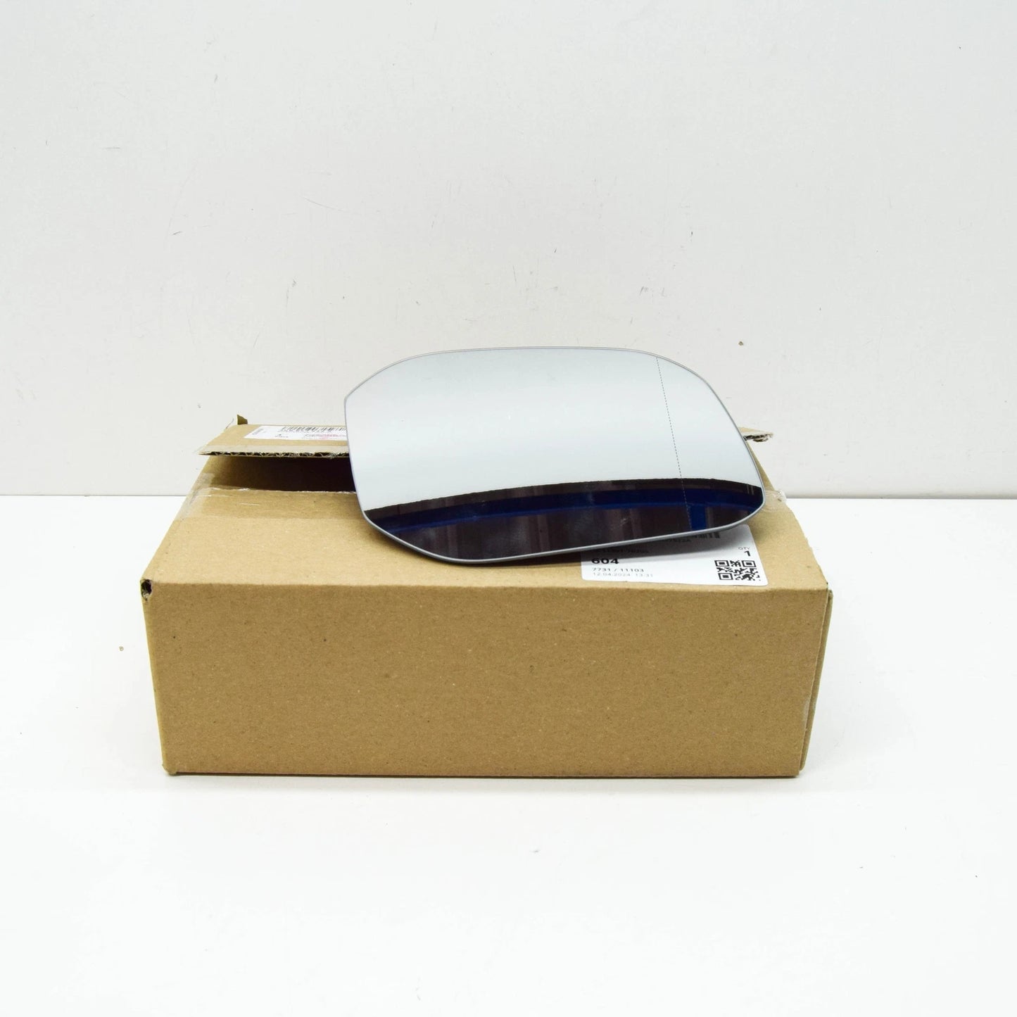 NEW VW CADDY 2K FRONT RIGHT DOOR MIRROR GLASS RHD 2K6857522A ORIGINAL