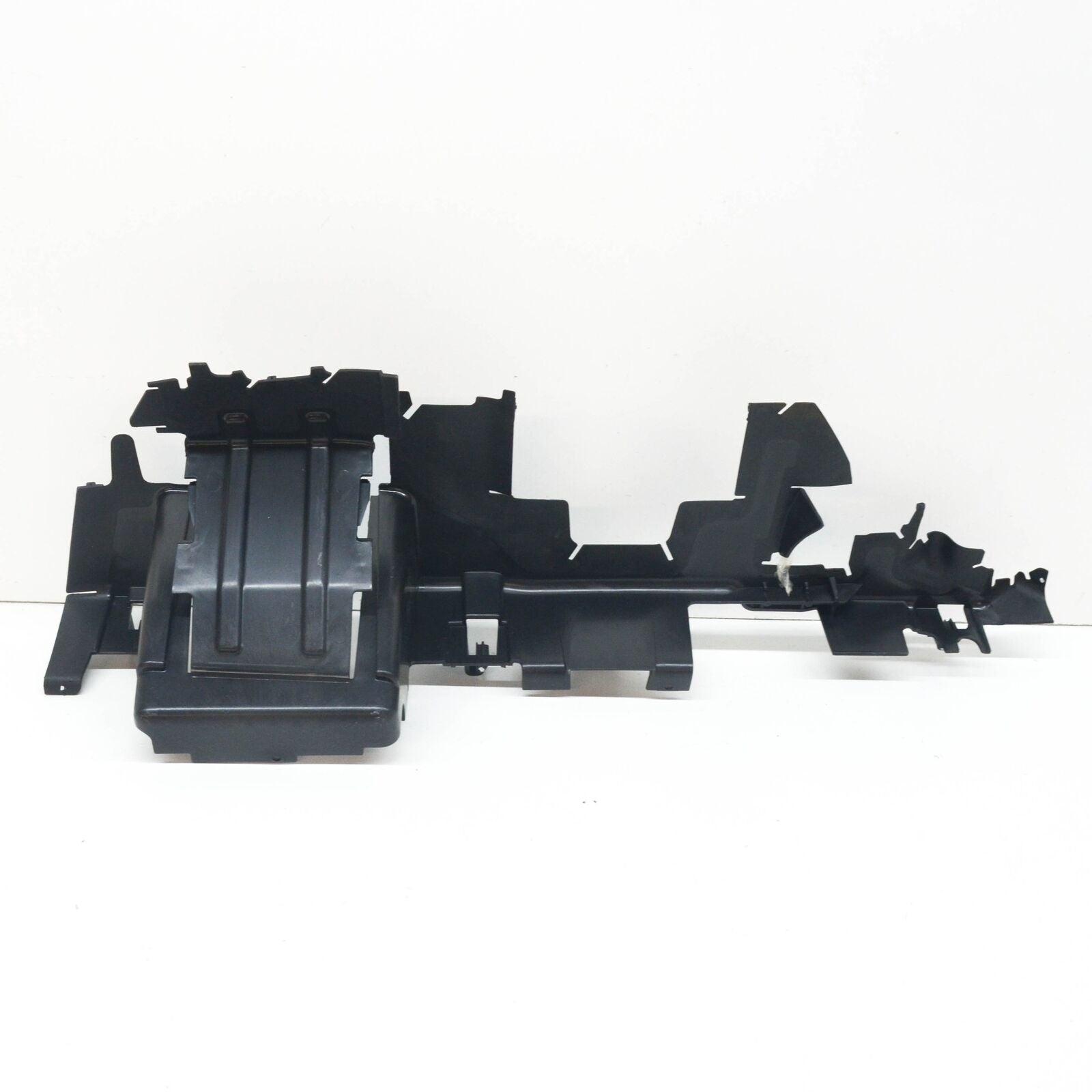 NEW VOLKSWAGEN TOURAN 5T FRONT RIGHT WIND DEFLECTOR 5TA121284E ORIGINAL