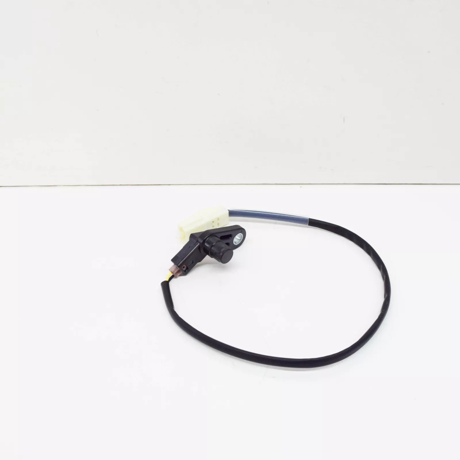 NEW AUDI Q7 4L GEAR BOX SPEED SENSOR 09D927321A