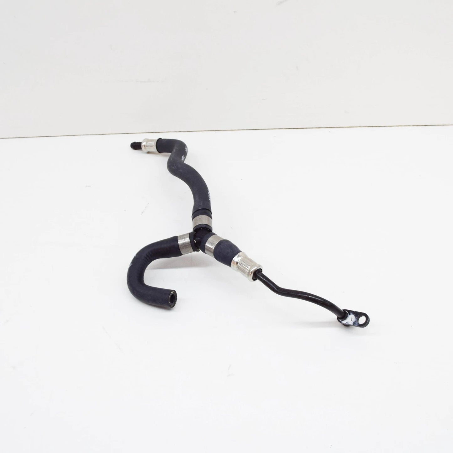 NEW BMW 7 E38 RADIATOR WATER HOSE 11531440104 1440104 ORIGINAL