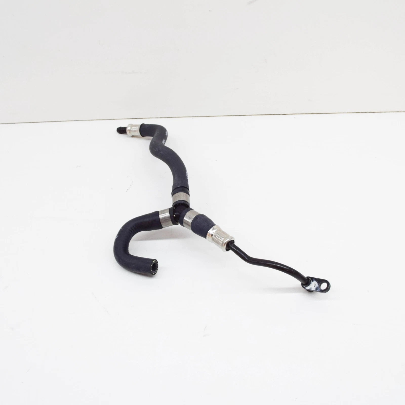 NEW BMW 7 E38 RADIATOR WATER HOSE 11531440104 1440104 ORIGINAL