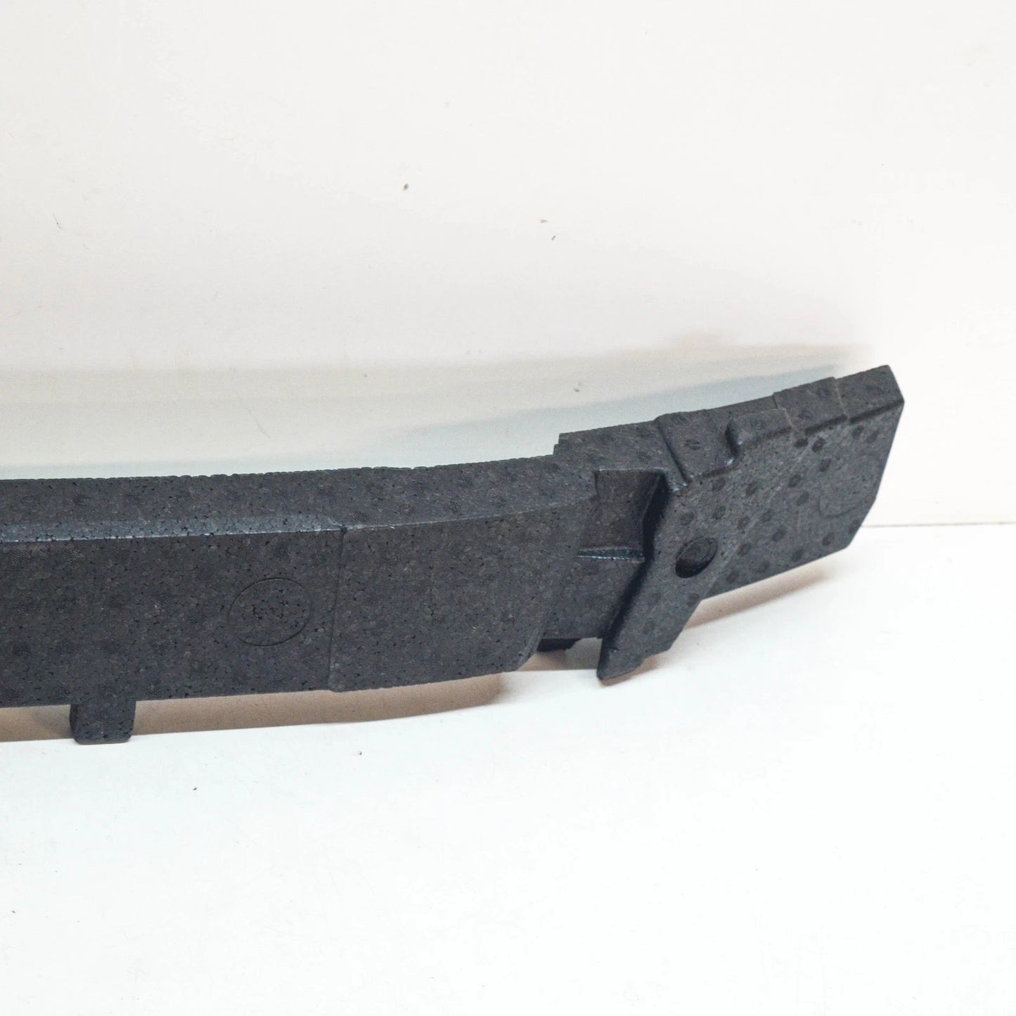 NEW AUDI Q3 8U FRONT BUMPER FOAM 8U0807550J 2013 ORIGINAL