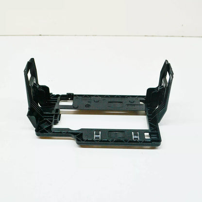 NEW VOLKSWAGEN CA1 ATLAS ENGINE BAY FUSE BOX RETAINER 2Q0915345A ORIGINAL