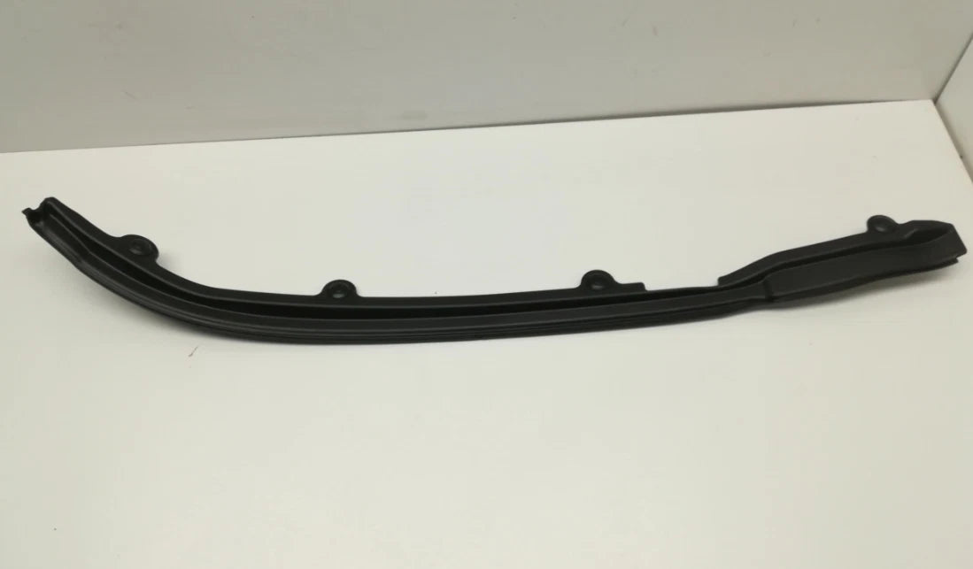 NEW MERCEDES-BENZ GLB X247 FRONT RIGHT DOOR COVER STRIP A2477209803 ORIGINAL