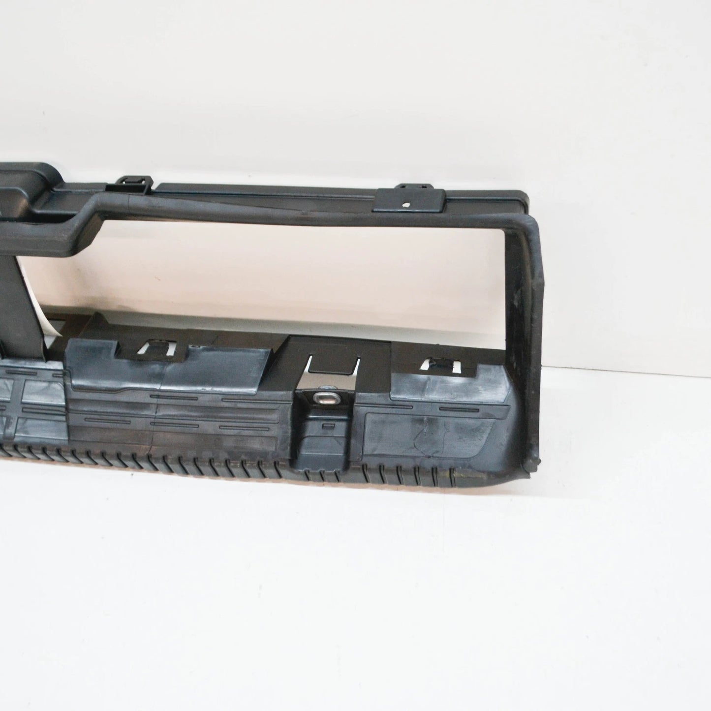 NEW MERCEDES-BENZ GLE W167 LOWER AIR DUCT SEGMENT A1675050600 ORIGINAL