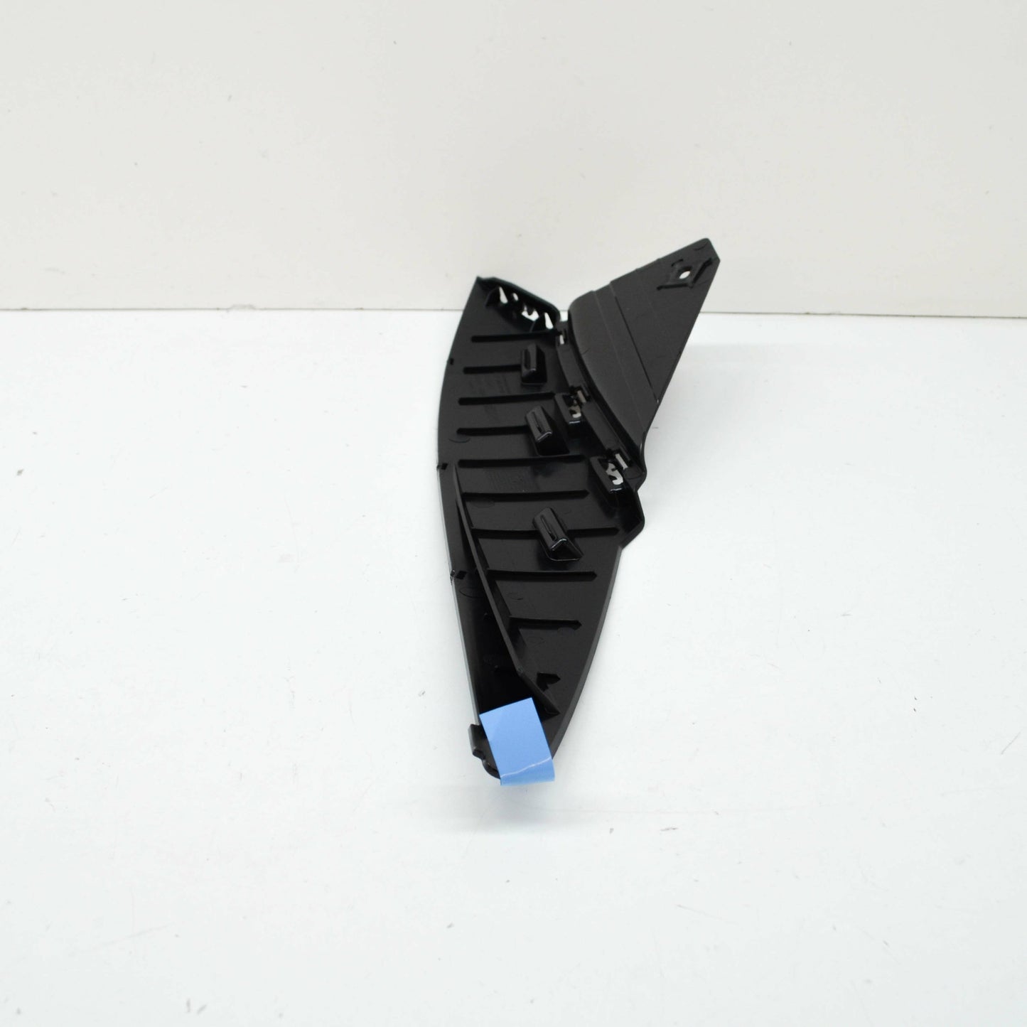 NEW MERCEDES-BENZ CLA COUPE C118 FRONT LEFT BUMPER BRACKET A1188854900 ORIGINAL