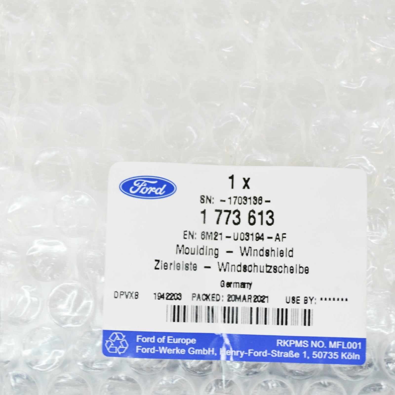 new ford galaxy mk2 windshield right side vertical moulding trim 1773613