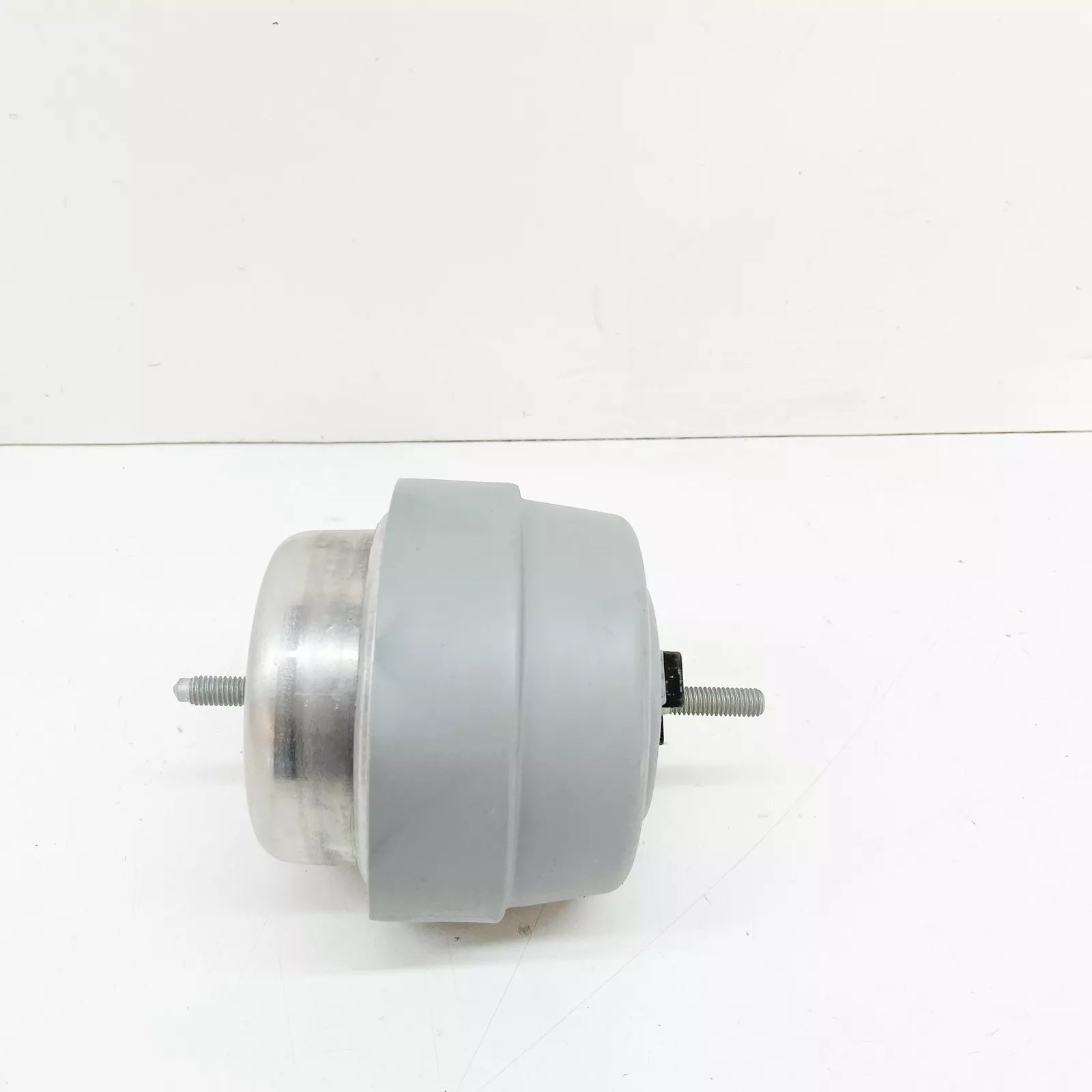 NEW AUDI A4 AVANT B7 HYDRO-MOUNTING RIGHT 8E0199382AJ ORIGINAL