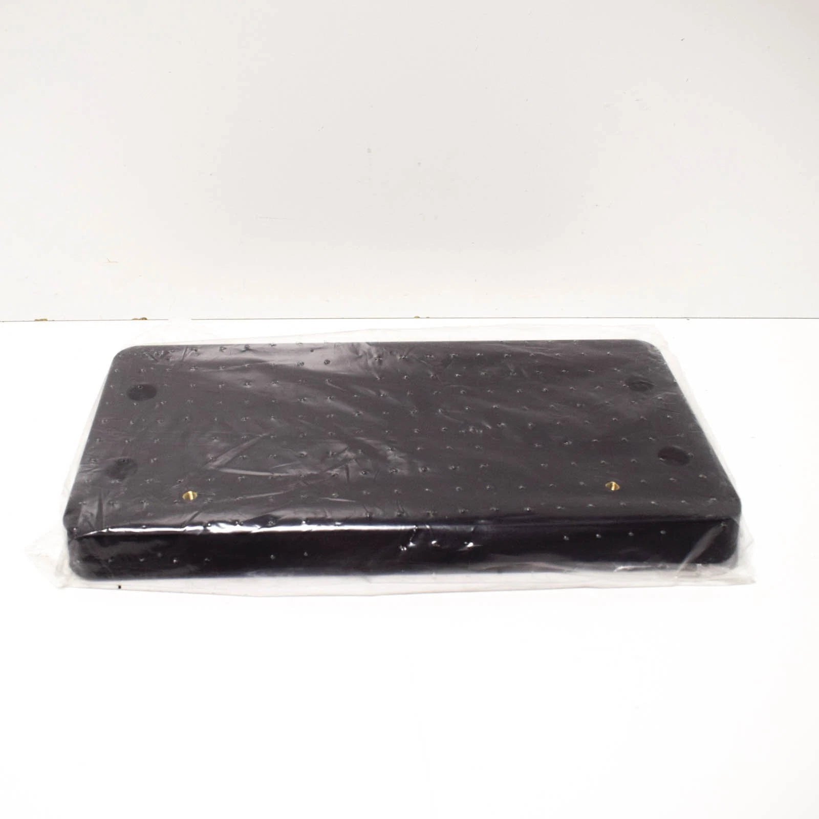 NEW BMW 1 F20 FRONT BUMPER LICENSE NUMBER PLATE 51117245704 7245704 2014