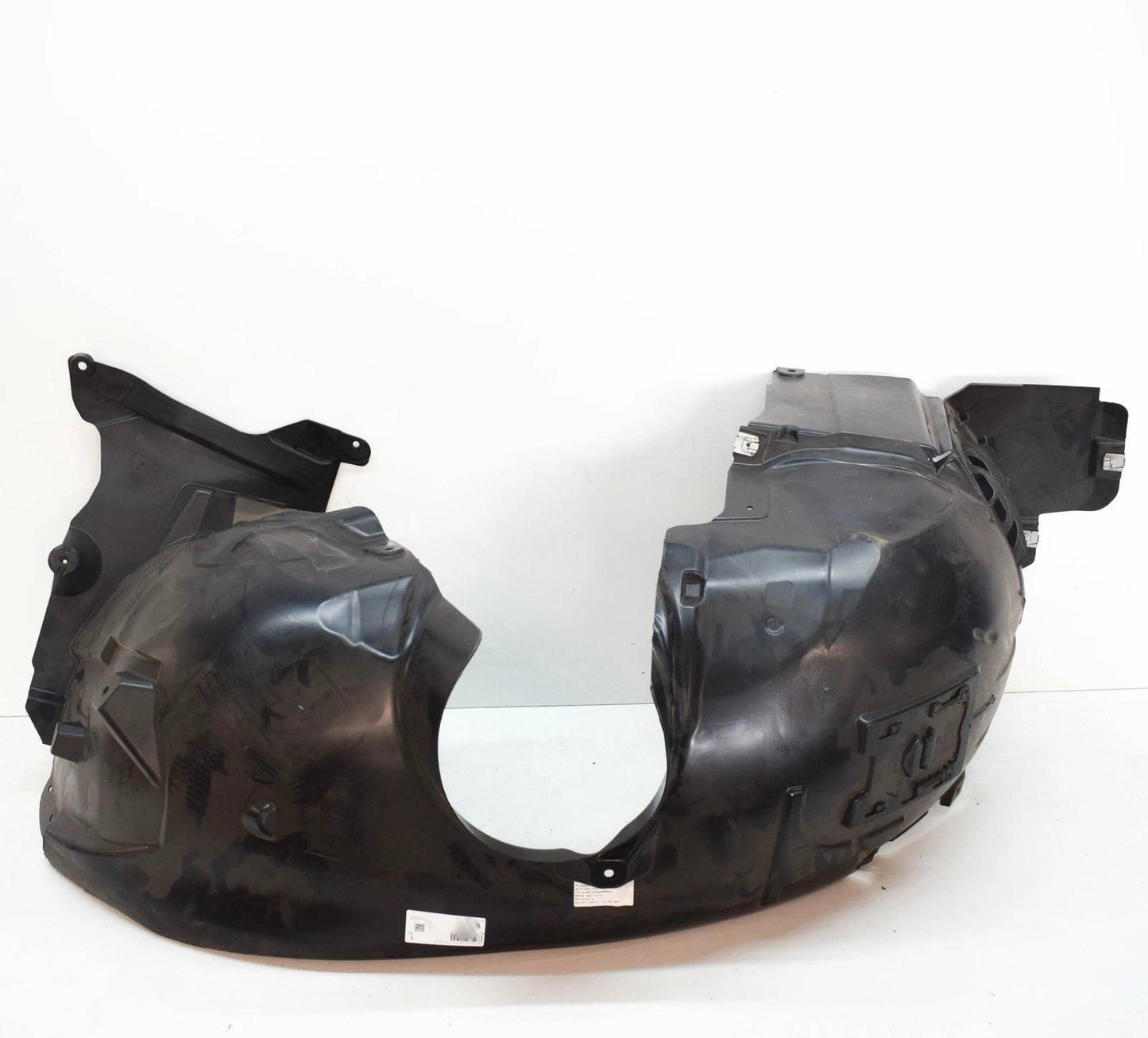 NEW MERCEDES-BENZ GLA X156 FRONT RIGHT WHEEL HOUSING LINER A1566900030 ORIGINAL