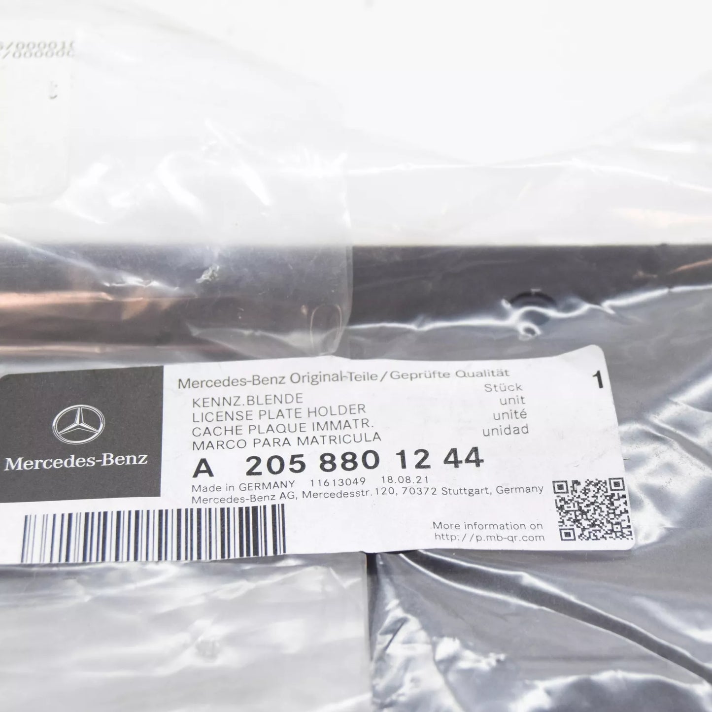 NEW MB C-CLASS W205 FRONT BUMPER LICENSE NUMBER PLATE A2058801244 2015 ORIGINAL