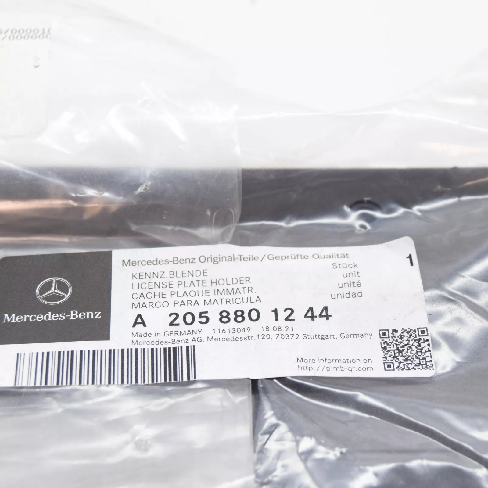 NEW MB C-CLASS W205 FRONT BUMPER LICENSE NUMBER PLATE A2058801244 2015 ORIGINAL