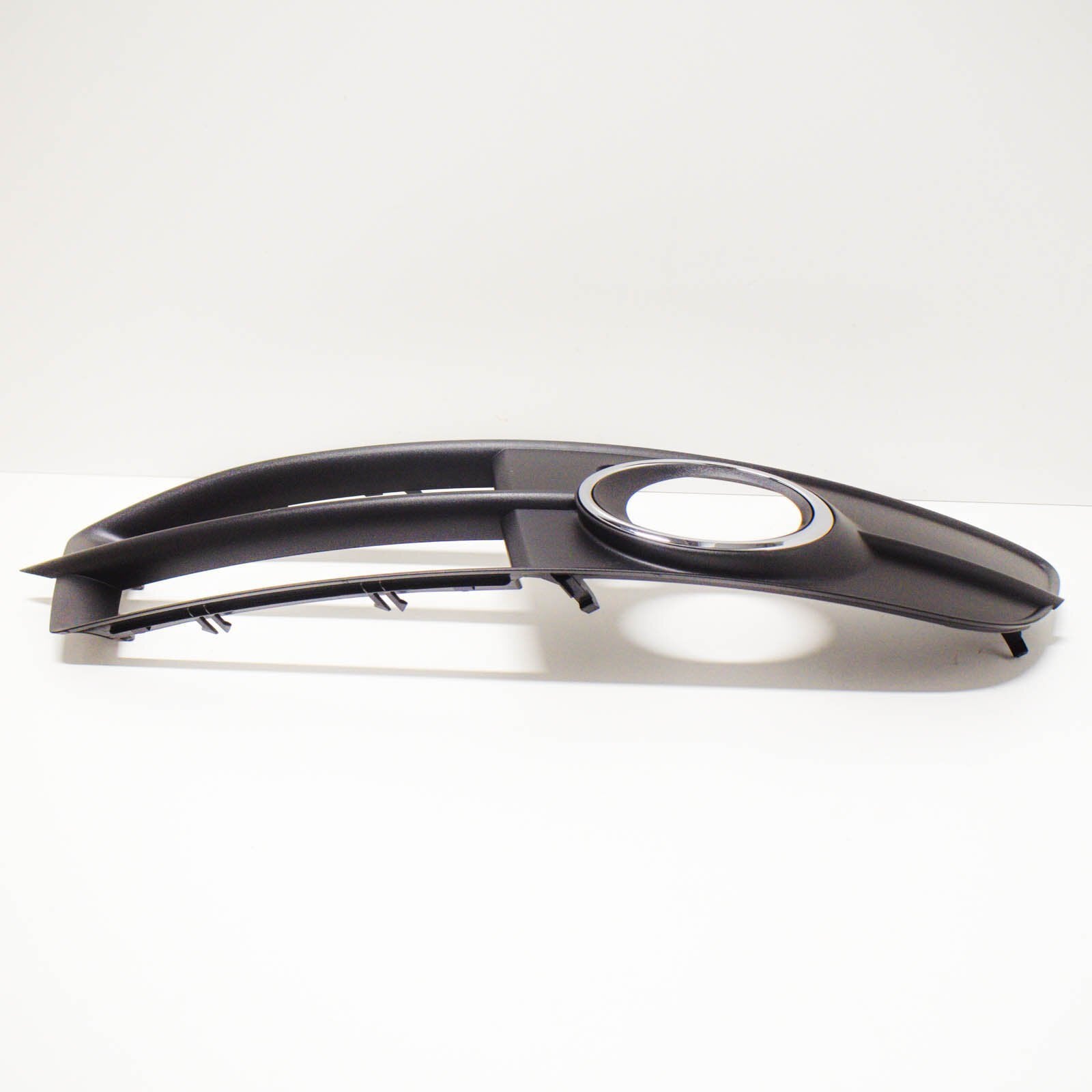 NEW AUDI A6 C6 RIGHT FOG LIGHT GRILLE 4F0807682Q01C 2010 ORIGINAL