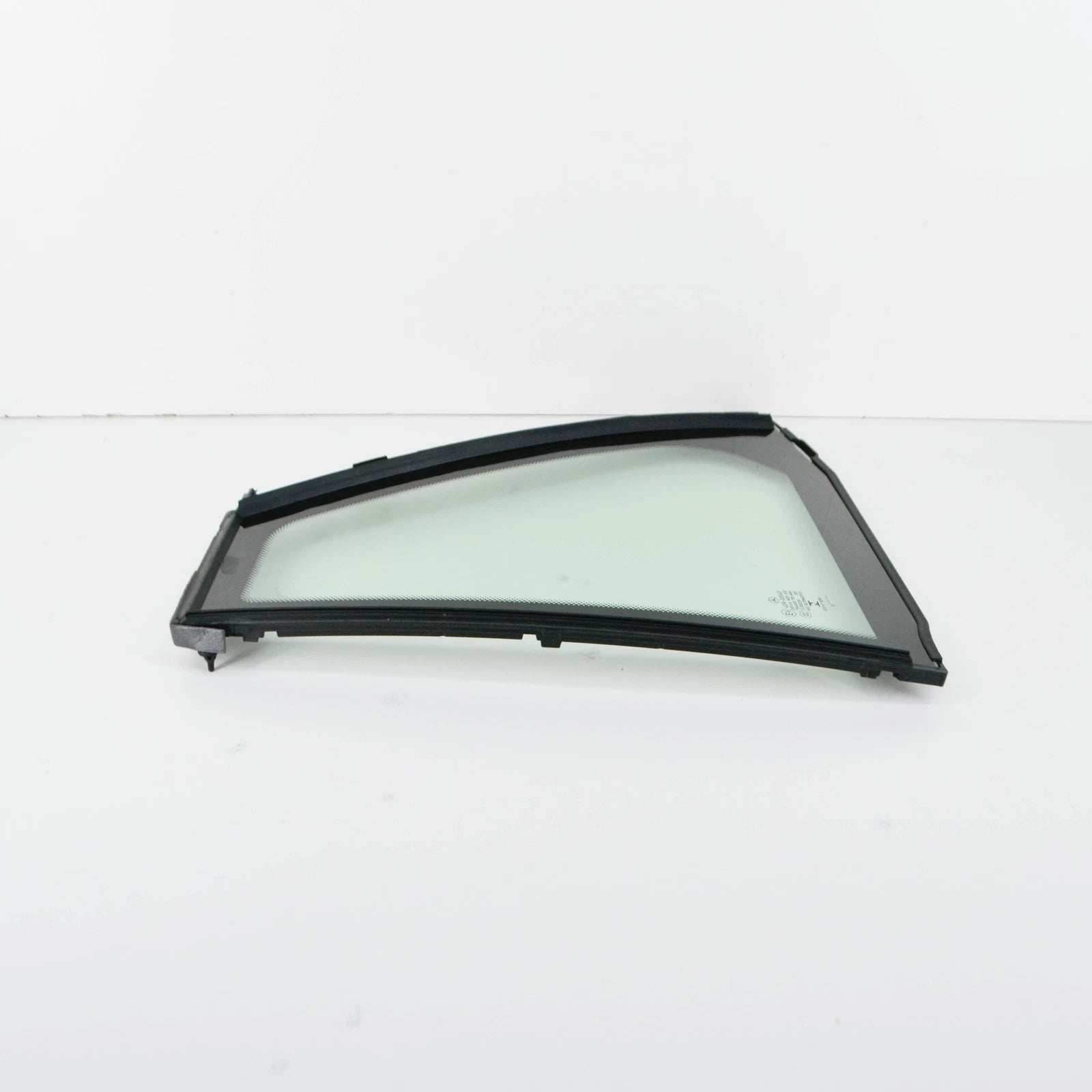 NEW MERCEDES-BENZ C-CLASS S204 REAR LEFT DOOR WINDOW A2047300355
