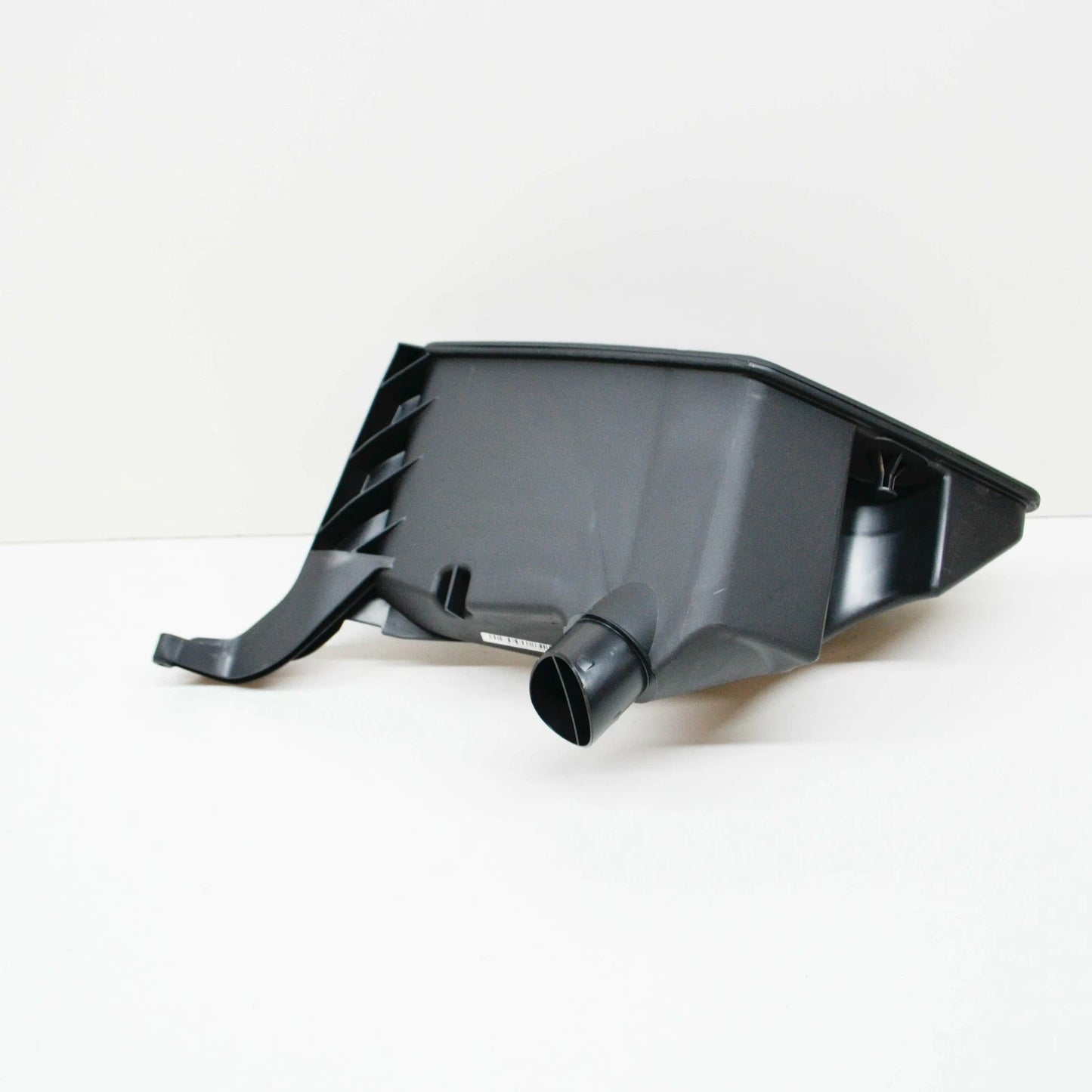 NEW BMW X3 G01 RESONATOR TANK 13718583590 8583590 2018 ORIGINAL