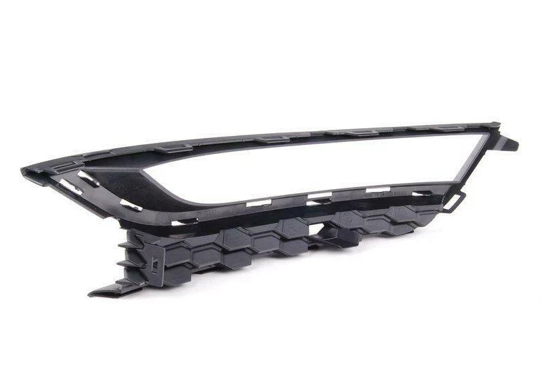 NEW VOLKSWAGEN PASSAT B8 FRONT BUMPER RIGHT FOG LAMP COVER 561853666A9B9