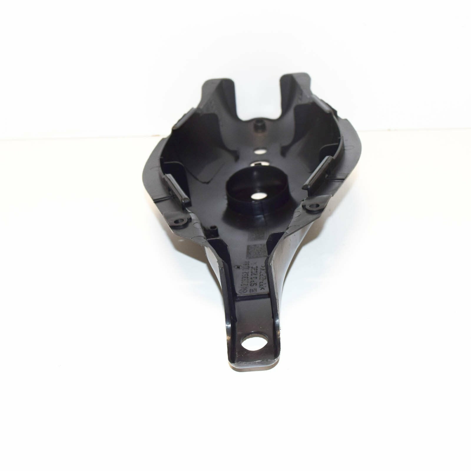 NEW MERCEDES-BENZ E W210 REAR RIGHT CONTROL ARM COVER A2033520088 ORIGINAL