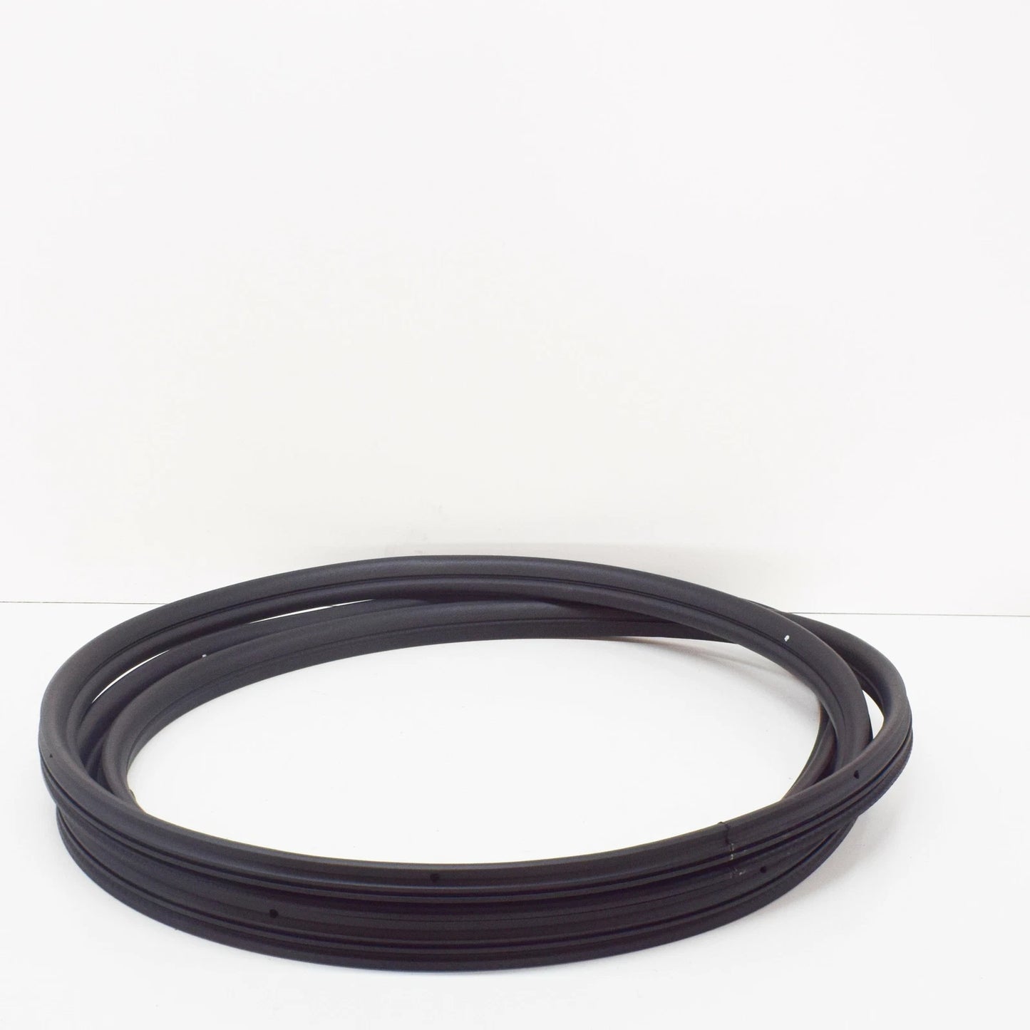 NEW MERCEDES-BENZ VITO W639 RIGHT SLIDING DOOR GASKET A6397330798 ORIGINAL