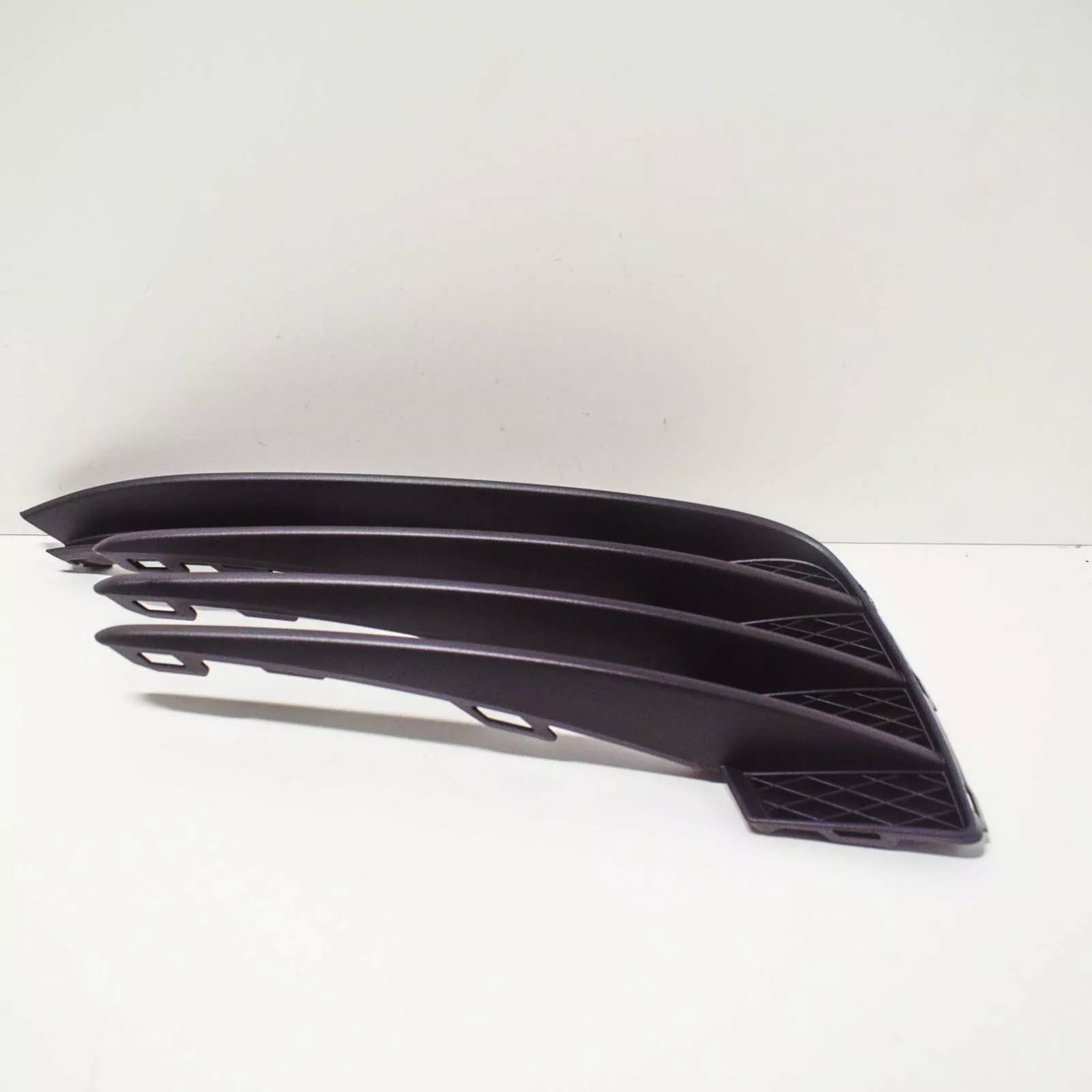 NEW VW GOLF MK7 FRONT BUMPER RIGHT SIDE GRILLE 5G0853666F9B9 ORIGINAL