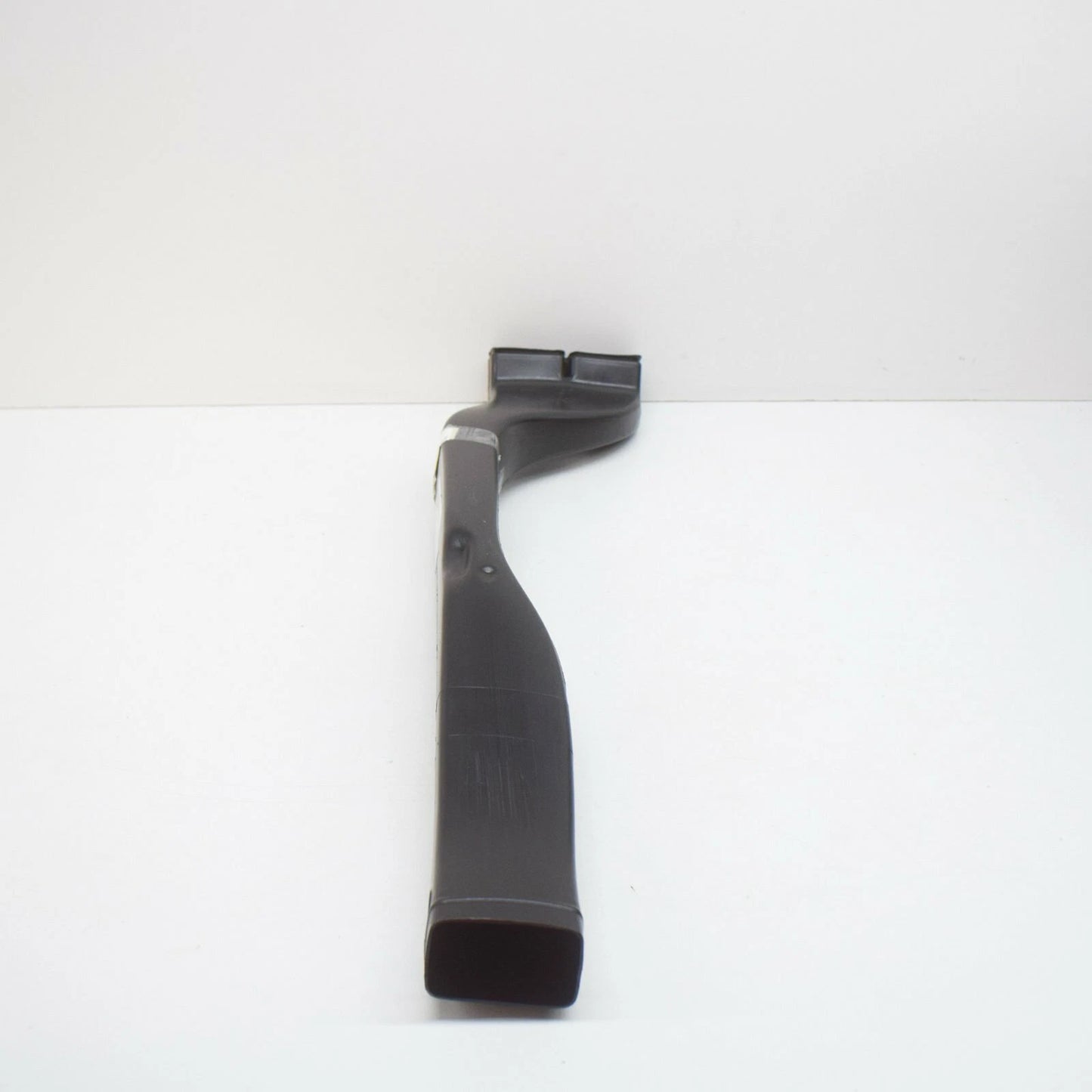 NEW VOLKSWAGEN GOLF MK5 CENTER CONSOLE AIR GUIDE 5M0819633 ORIGINAL