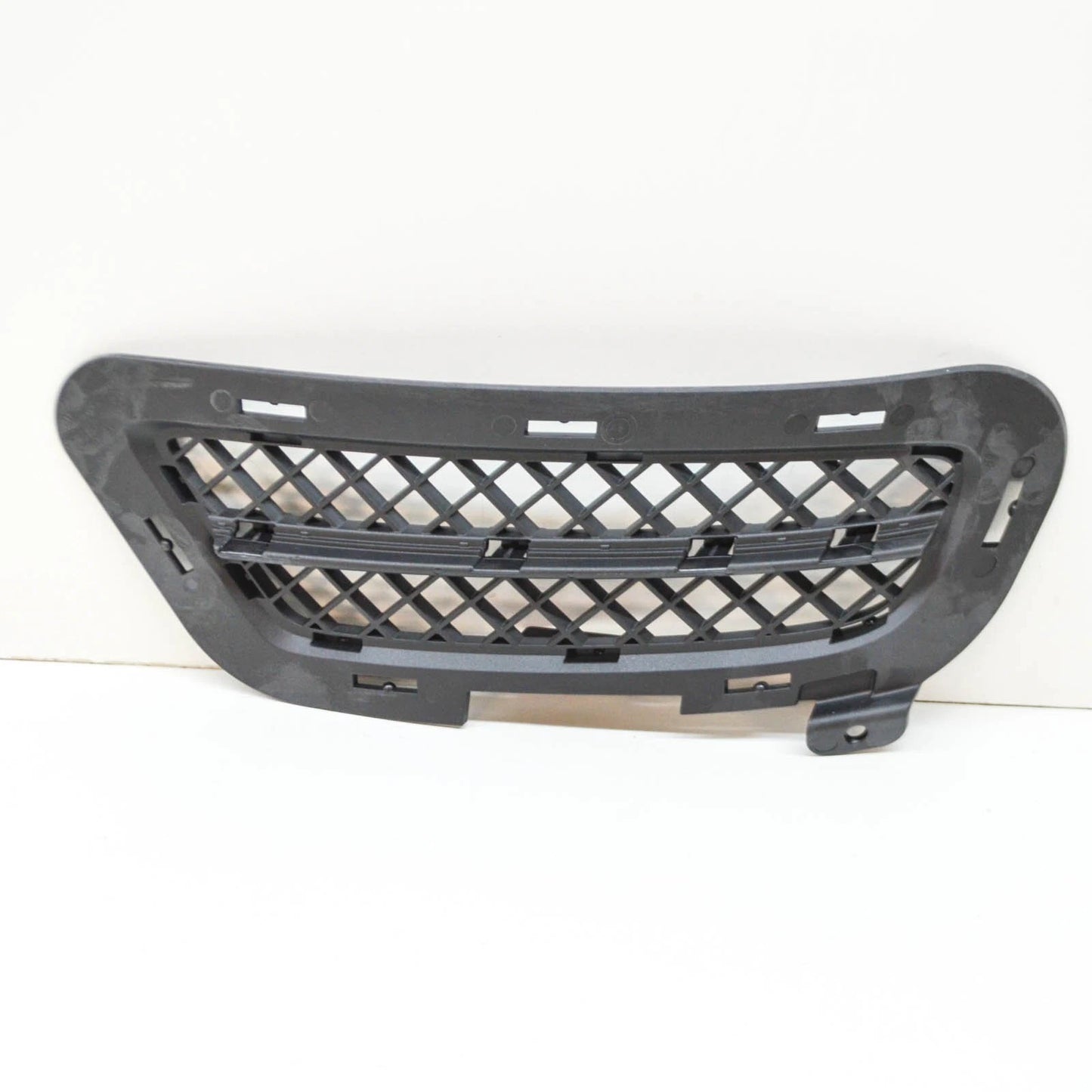 NEW BMW Z4 ROADSTER E89 FRONT BUMPER RIGHT OPEN GRILLE 51117203798 ORIGINAL