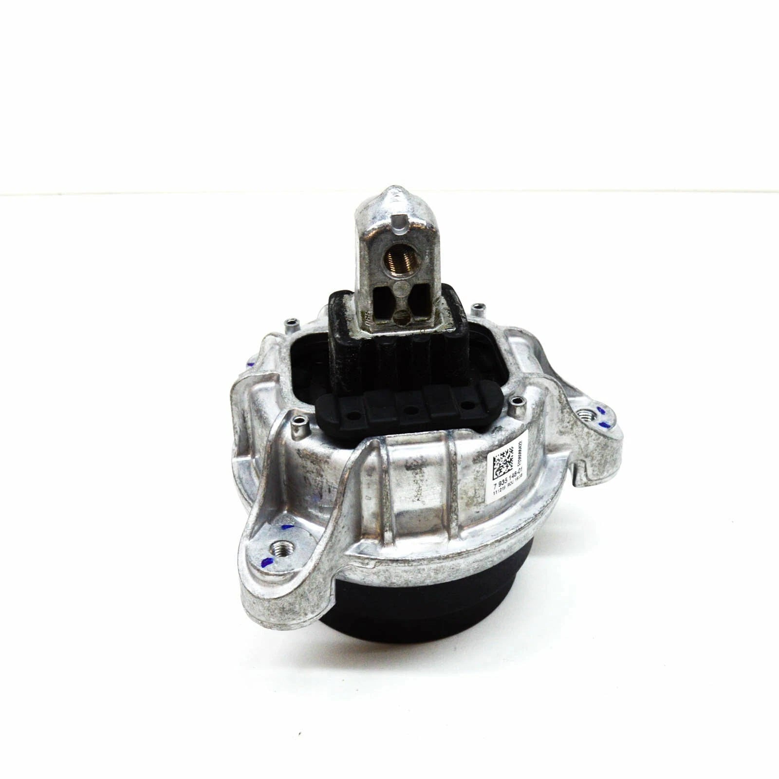 NEW BMW 5 F10 RIGHT SIDE ENGINE MOUNT 22117935148 7935148 ORIGINAL