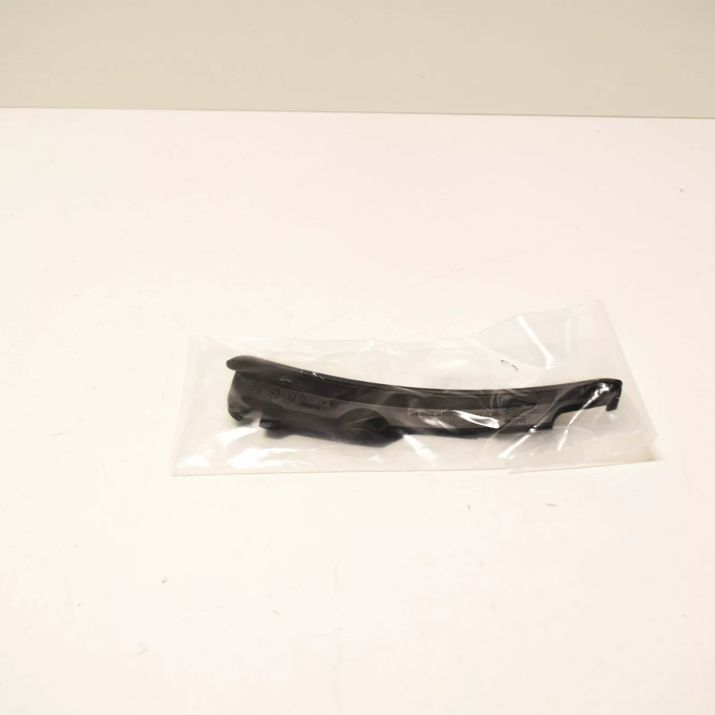 NEW VOLKSWAGEN SCIROCCO MK3 REAR RIGHT WHEEL APERTURE TRIM 1K8807838B