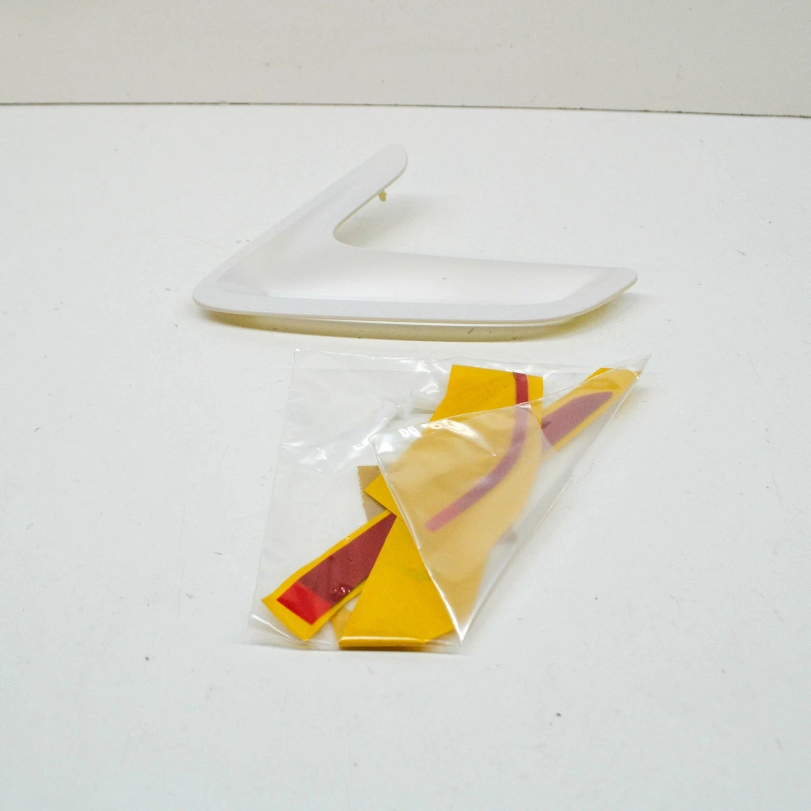 NEW BMW 3 GT F34 FRONT LEFT SIDE PANEL DUCT TRIM 51747382005 ORIGINAL