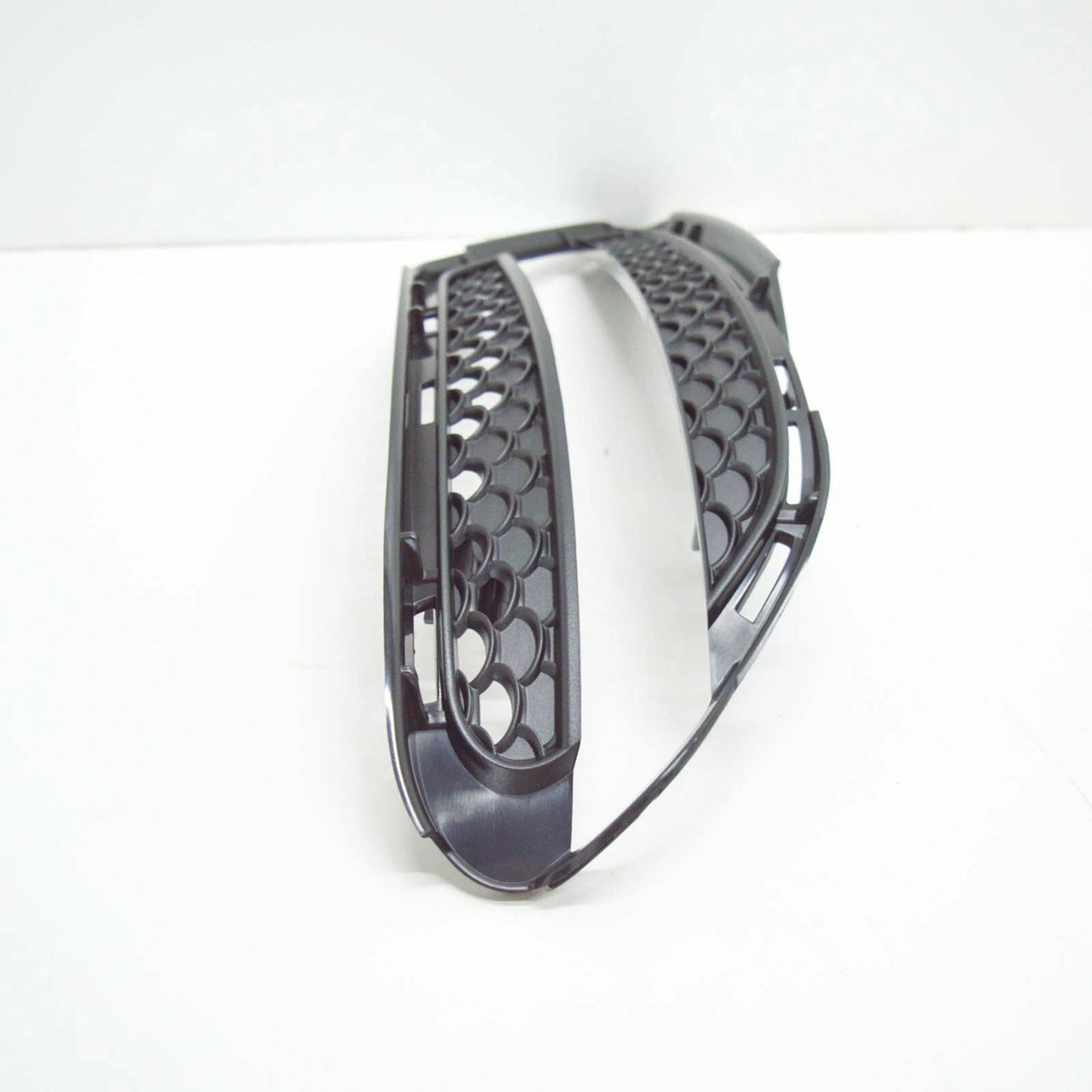 NEW MERCEDES-BENZ S-CLASS W221 FRONT BUMPER LEFT GRILLE A2218851553 2011