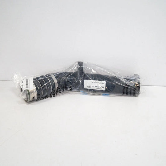 NEW BMW Z4 E89 SDRIVE 18I AIR INTAKE HOSE 7588283 13717588283 2014 ORIGINAL