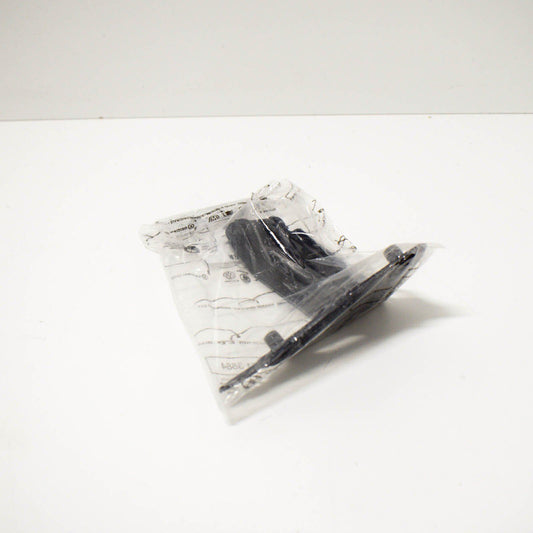 NEW VOLKSWAGEN GOLF MK7 FRONT LEFT FENDER BRACKET 5G0821135B ORIGINAL