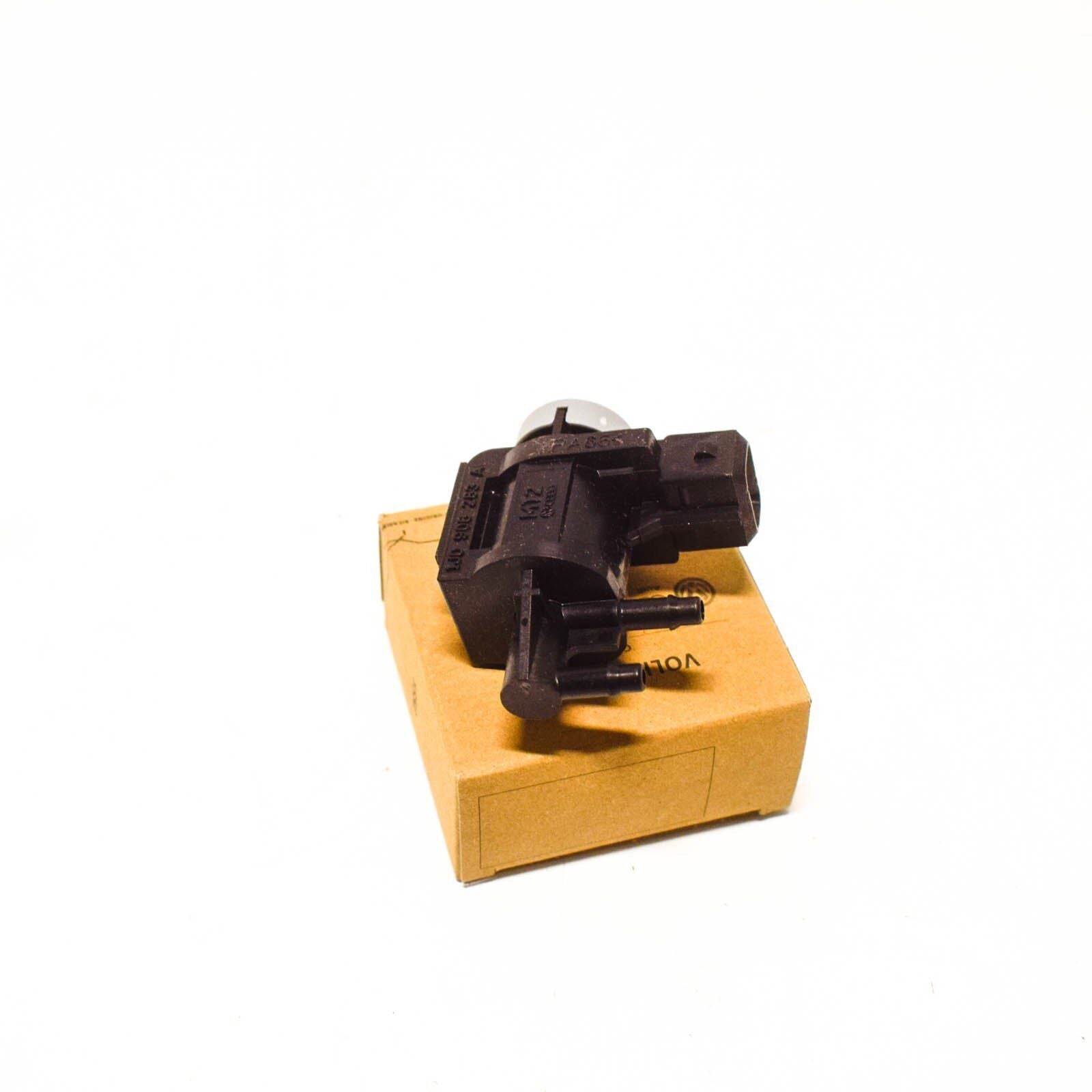 NEW AUDI A4 B5 SOLENOID VALVE 1J0906283A ORIGINAL