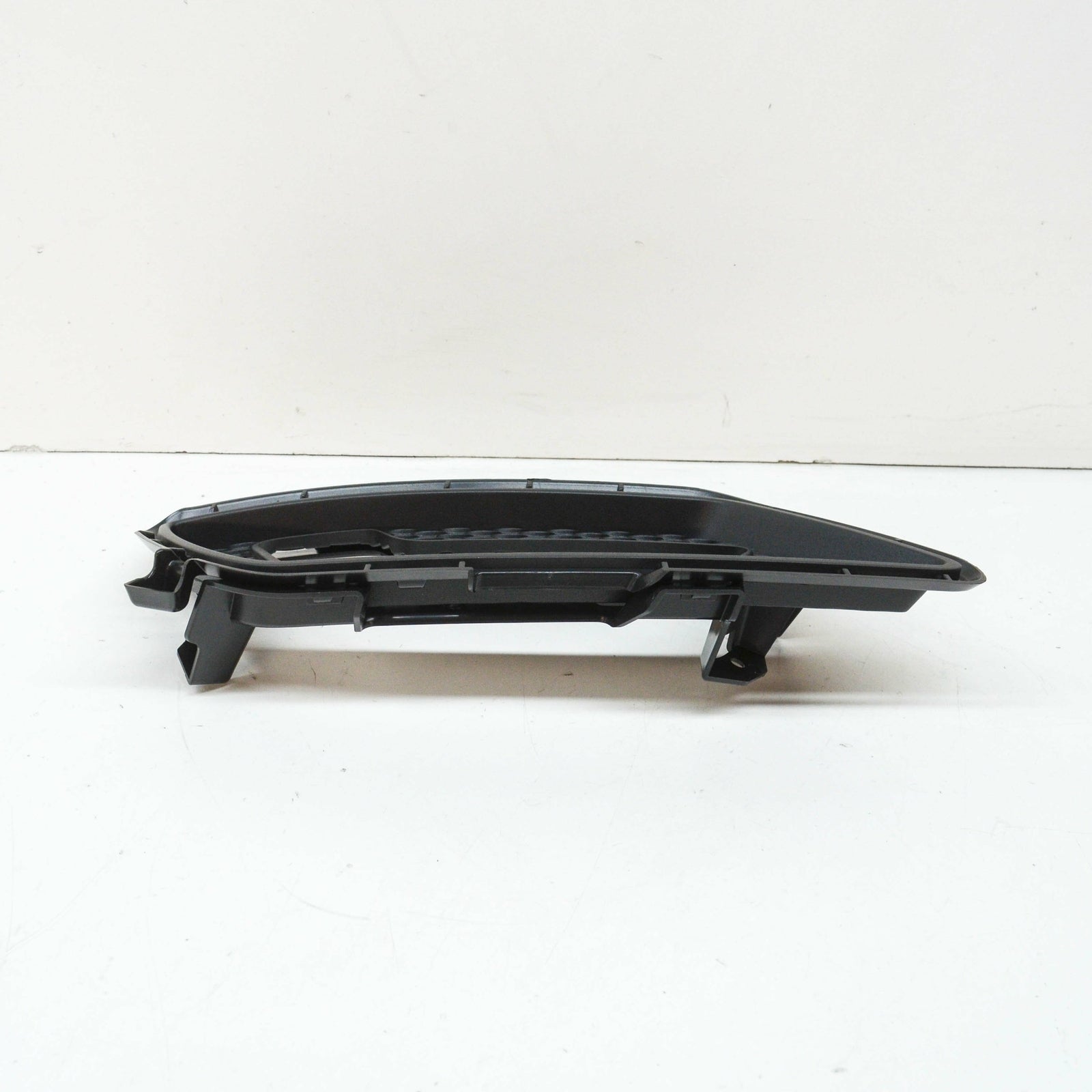NEW MERCEDES-BENZ E C207 FRONT BUMPER LEFT GRILLE COVER A2078850353 ORIGINAL