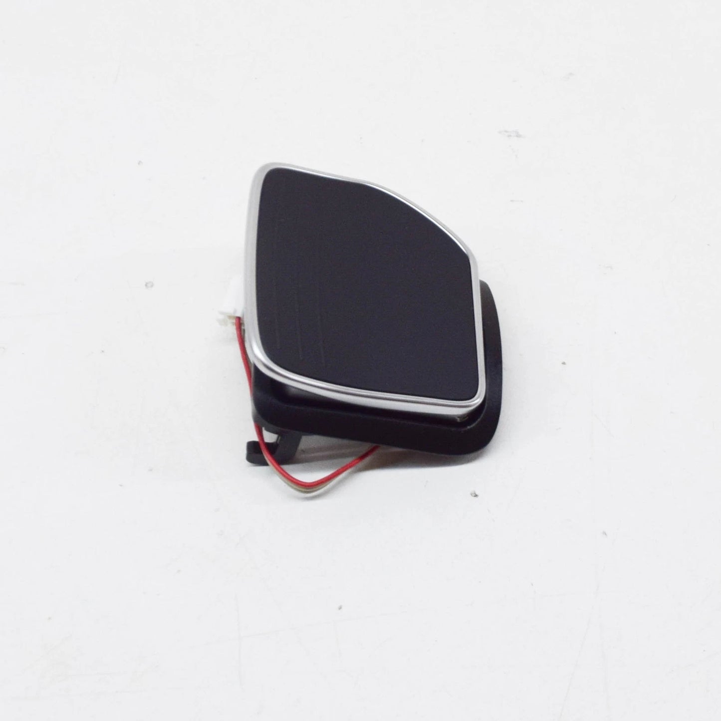 NEW AUDI A3 8P RIGHT STEERING WHEEL SHIFT PADDLE 8J0951528C3Q7 ORIGINAL