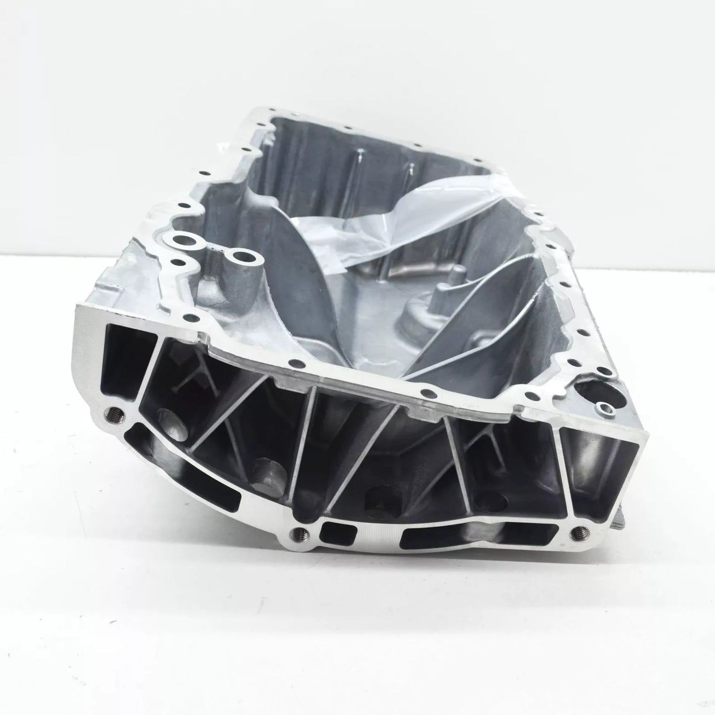 NEW VW TOURAN 5T ENGINE OIL SUMP 05E103603C ORIGINAL